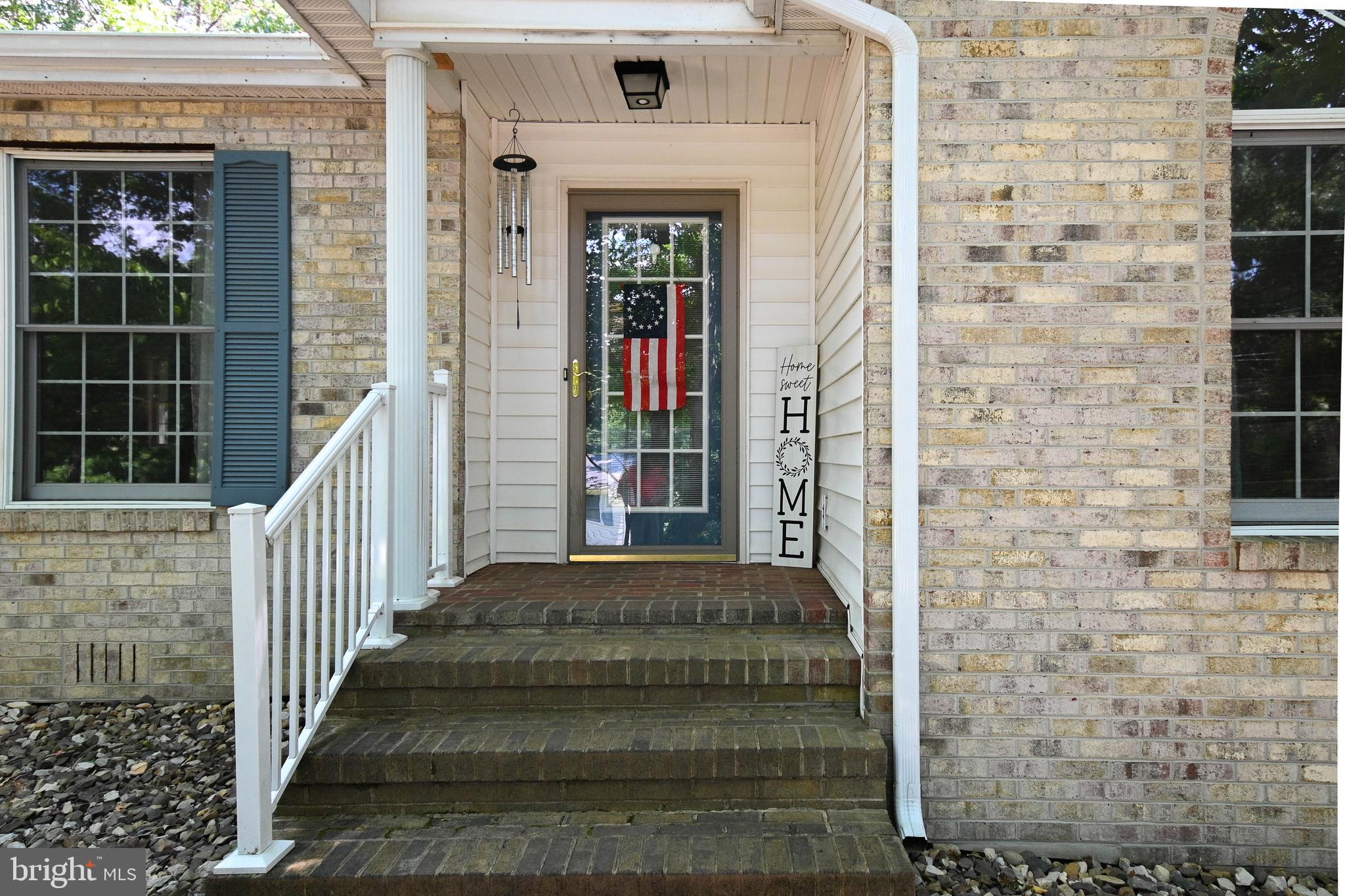 FOXCREST MANOR - Residential