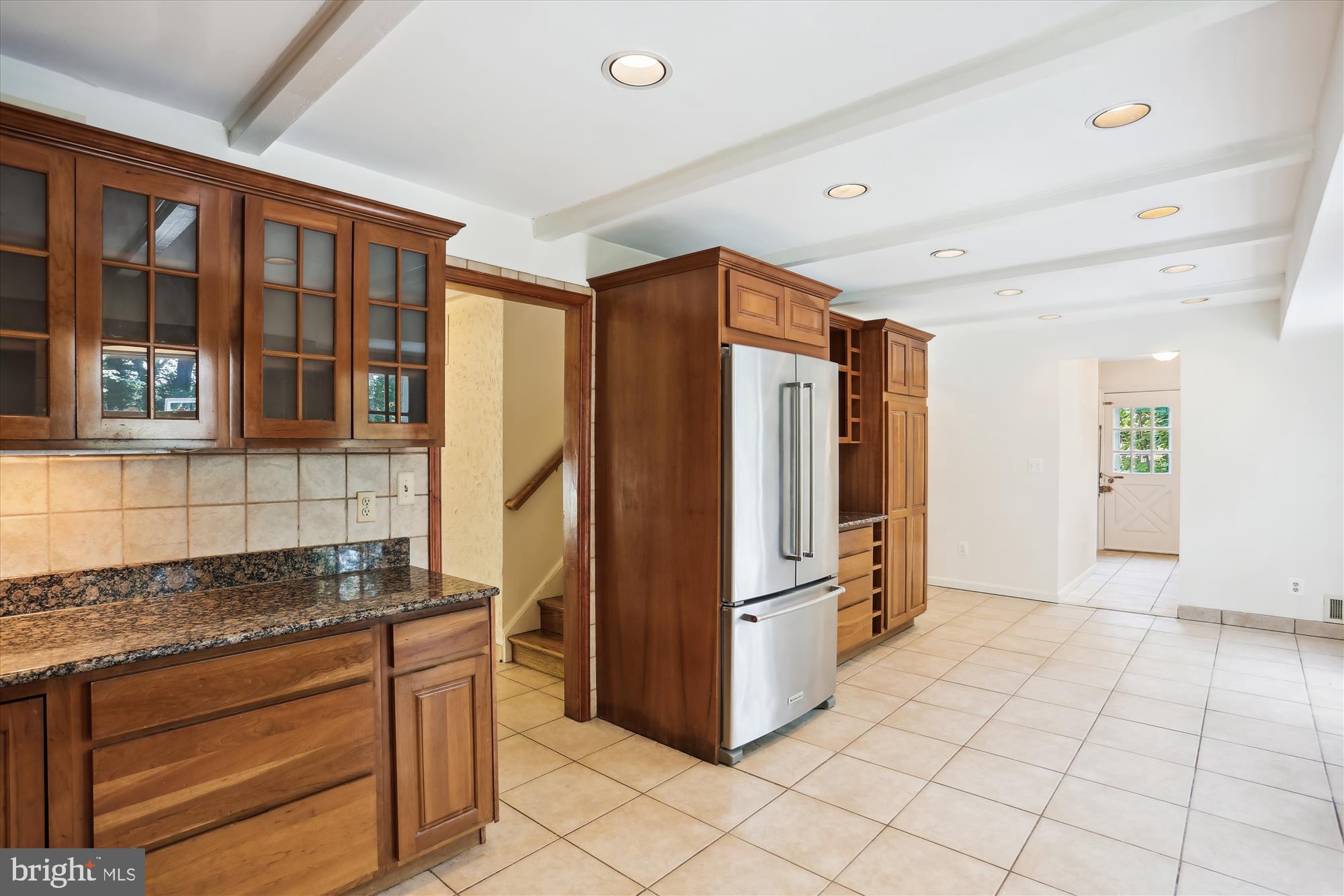 MANOR WOODS - Residential