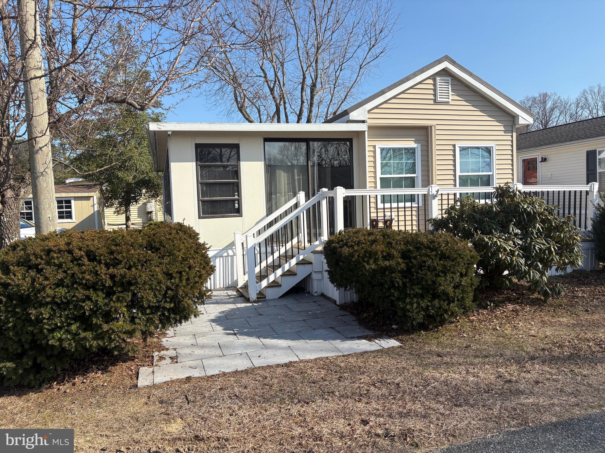 WHITE HORSE PARK I - Residential