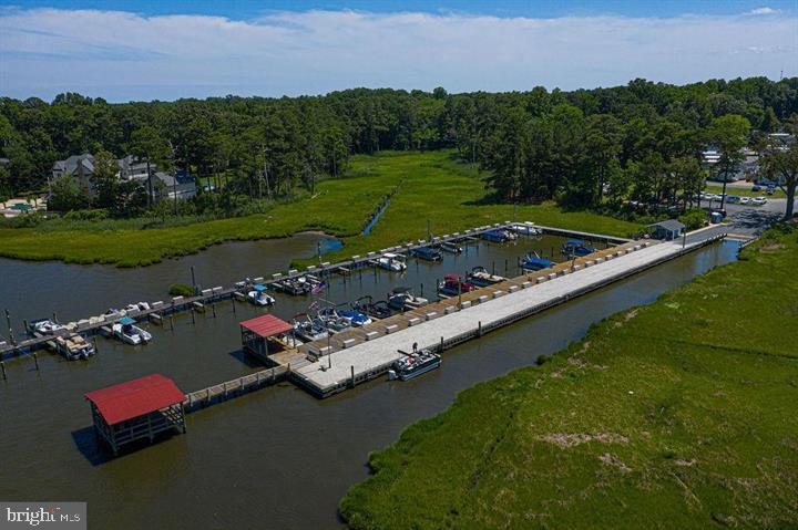 WHITE HORSE PARK I - Residential