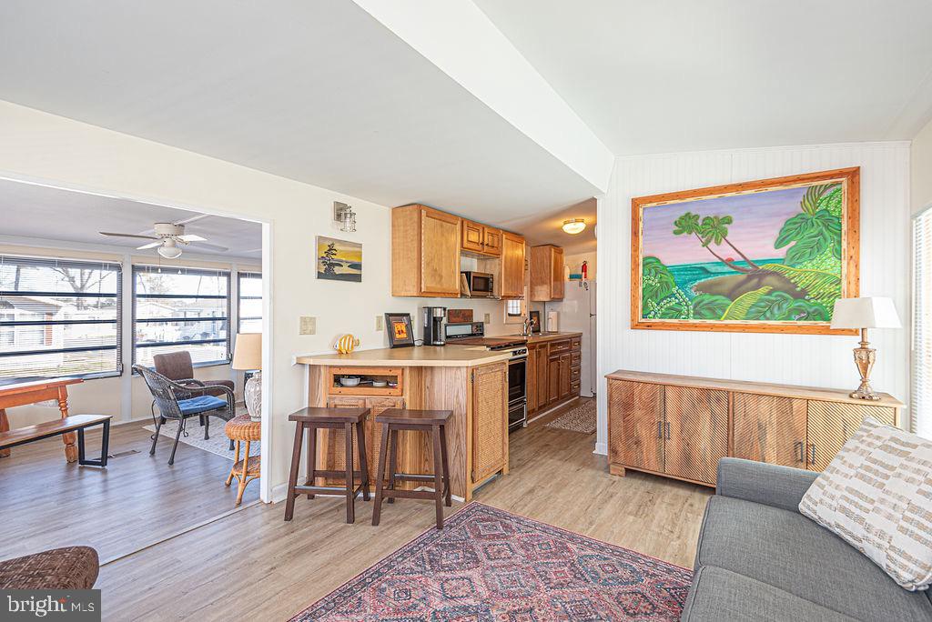 WHITE HORSE PARK I - Residential