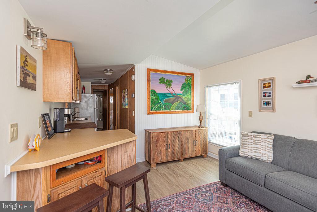 WHITE HORSE PARK I - Residential