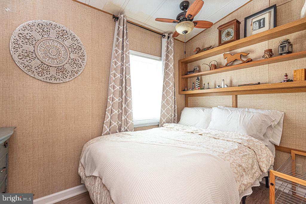 WHITE HORSE PARK I - Residential