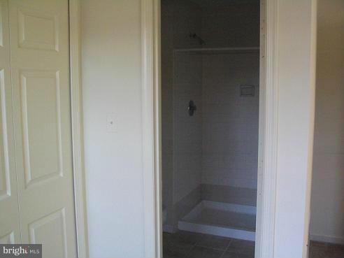 CABIN CREEKWOOD - Residential Lease