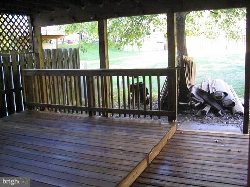 CABIN CREEKWOOD - Residential Lease