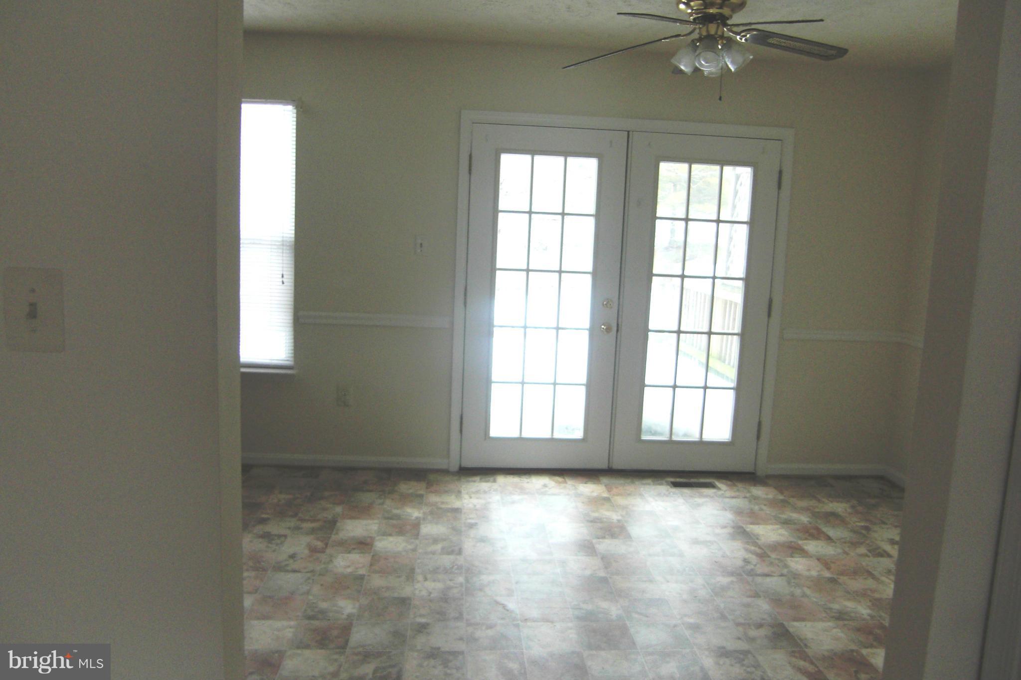 CABIN CREEKWOOD - Residential Lease