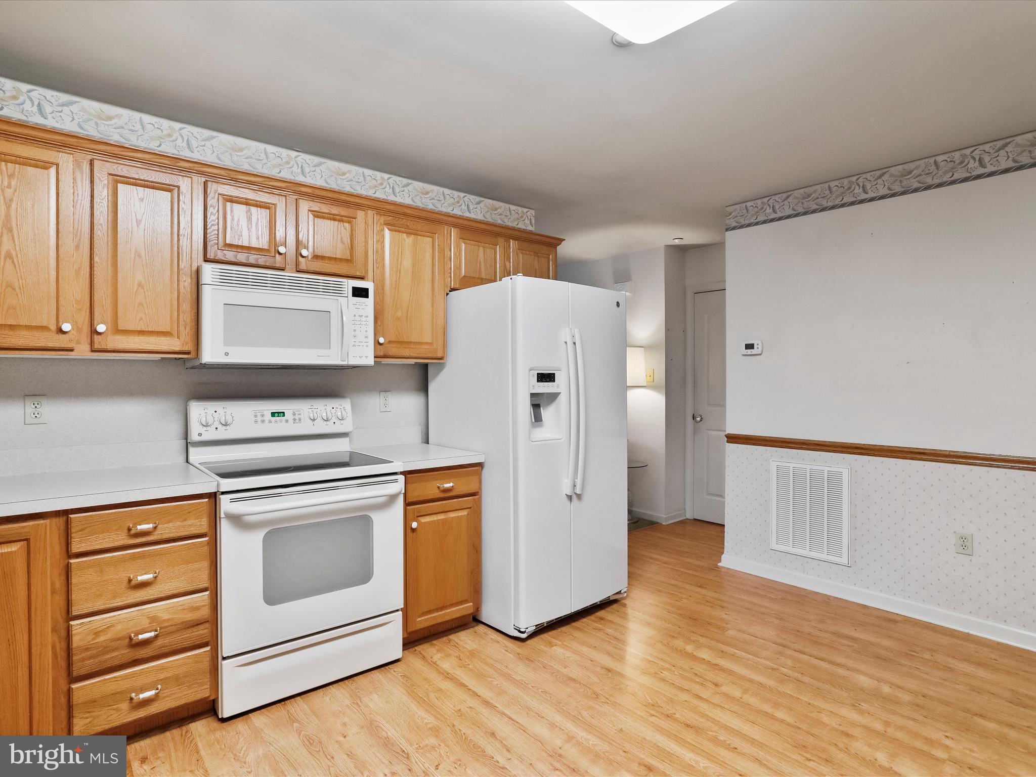 SOUTH POINTE - Residential