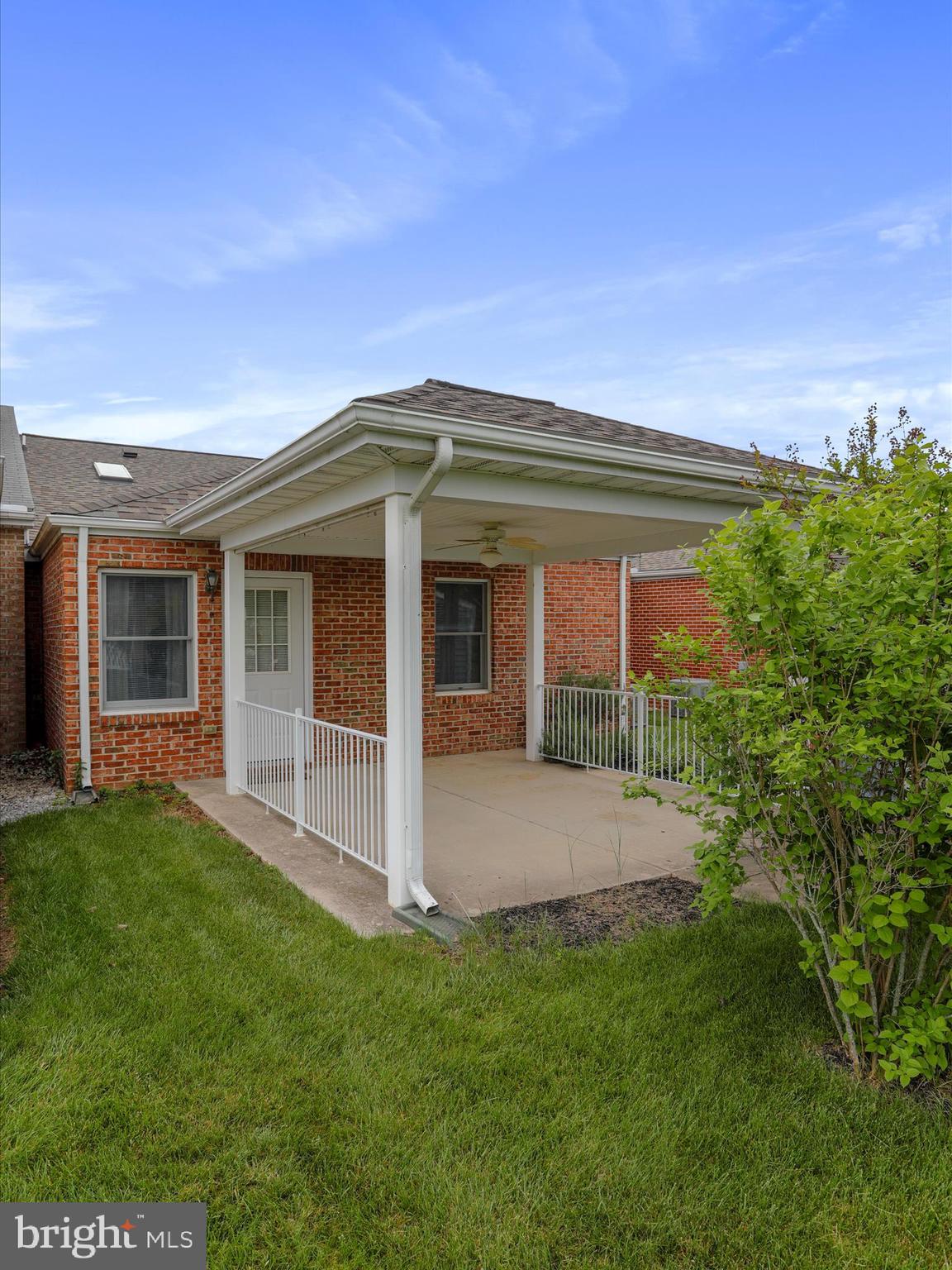 SOUTH POINTE - Residential