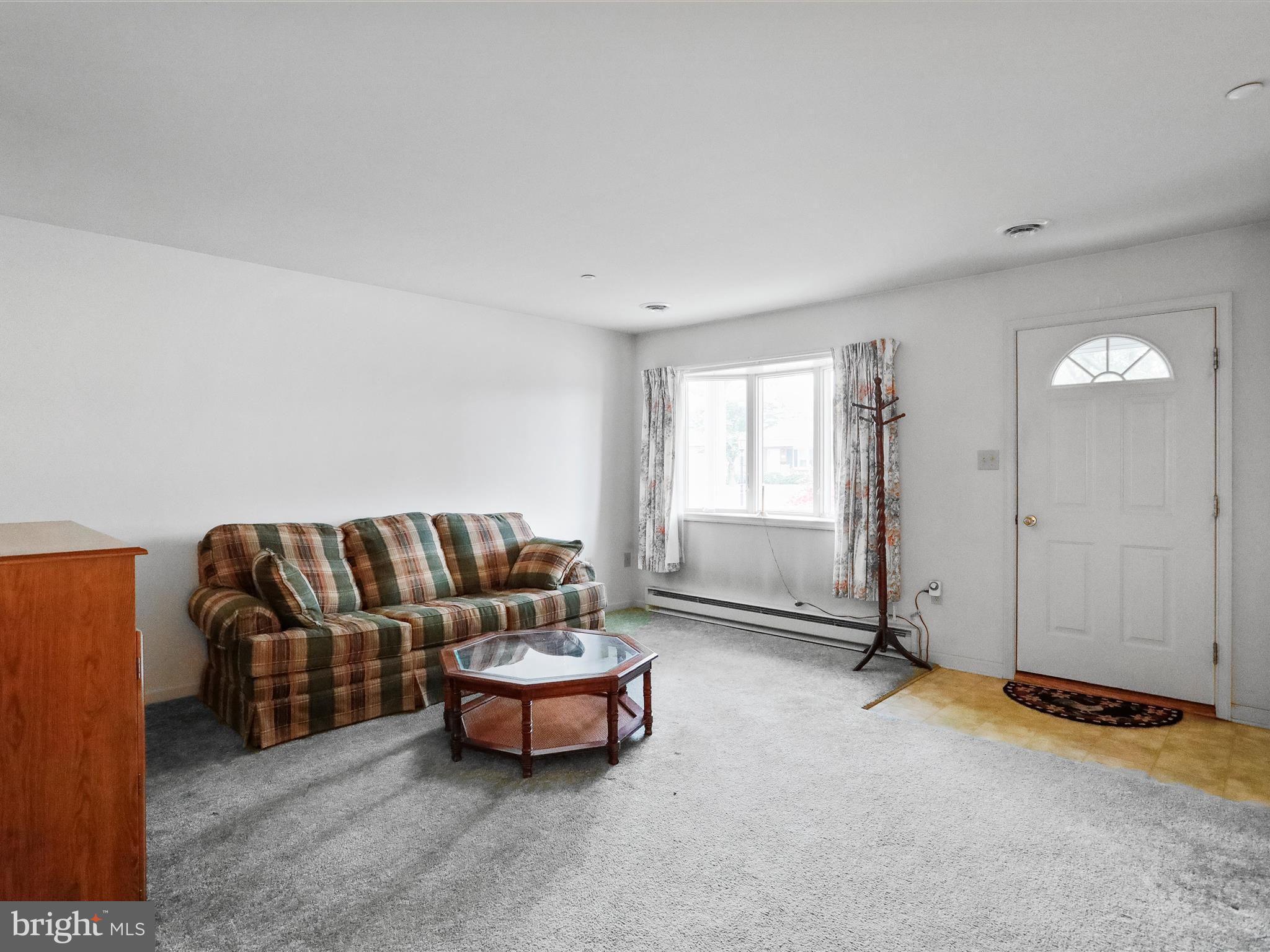 SOUTH POINTE - Residential