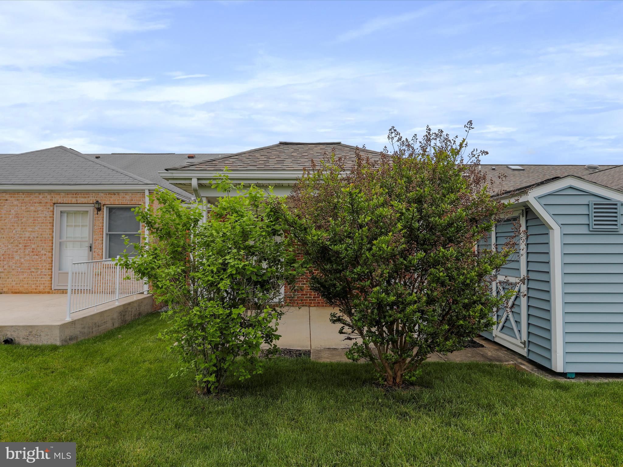 SOUTH POINTE - Residential