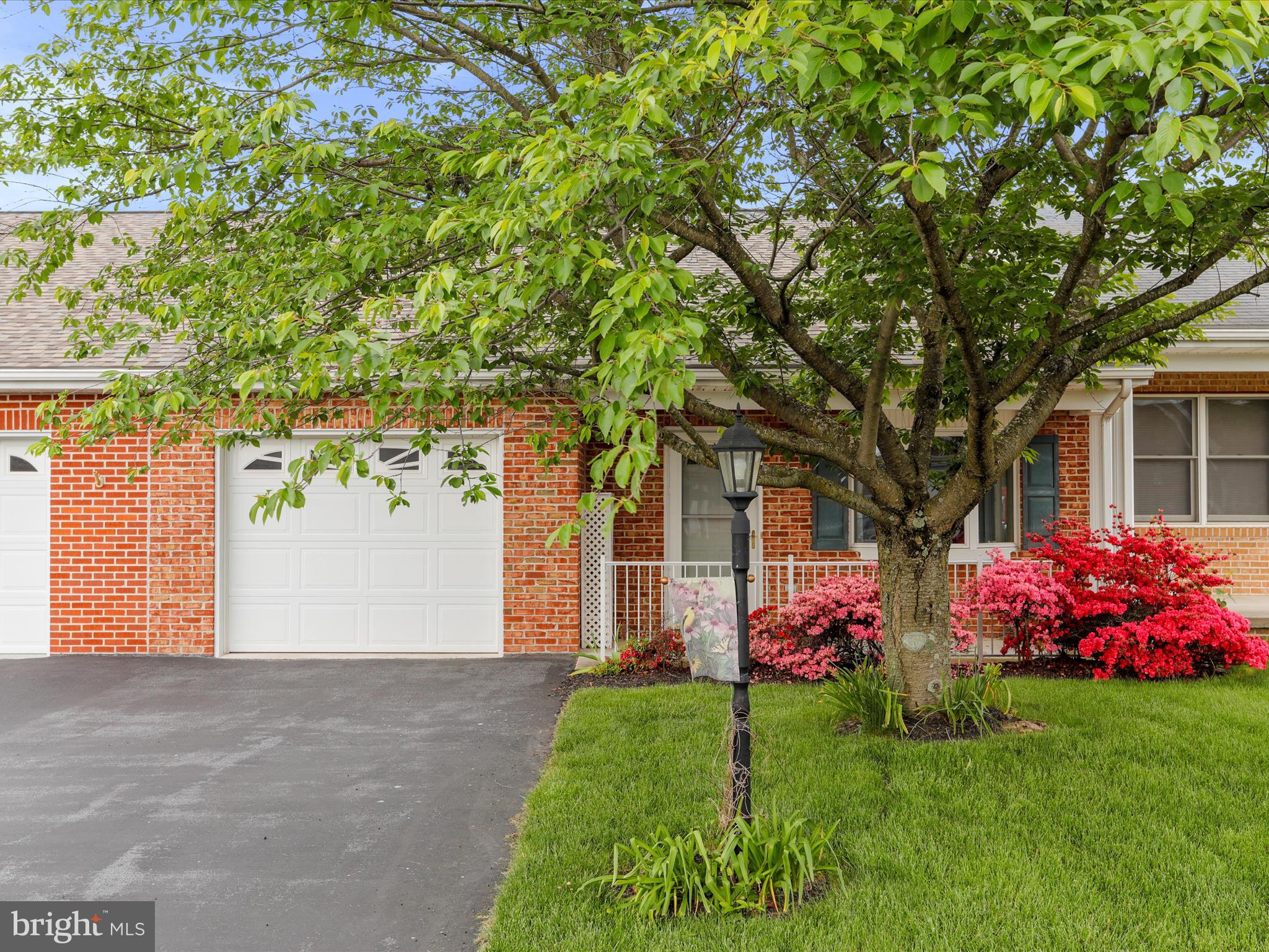 SOUTH POINTE - Residential