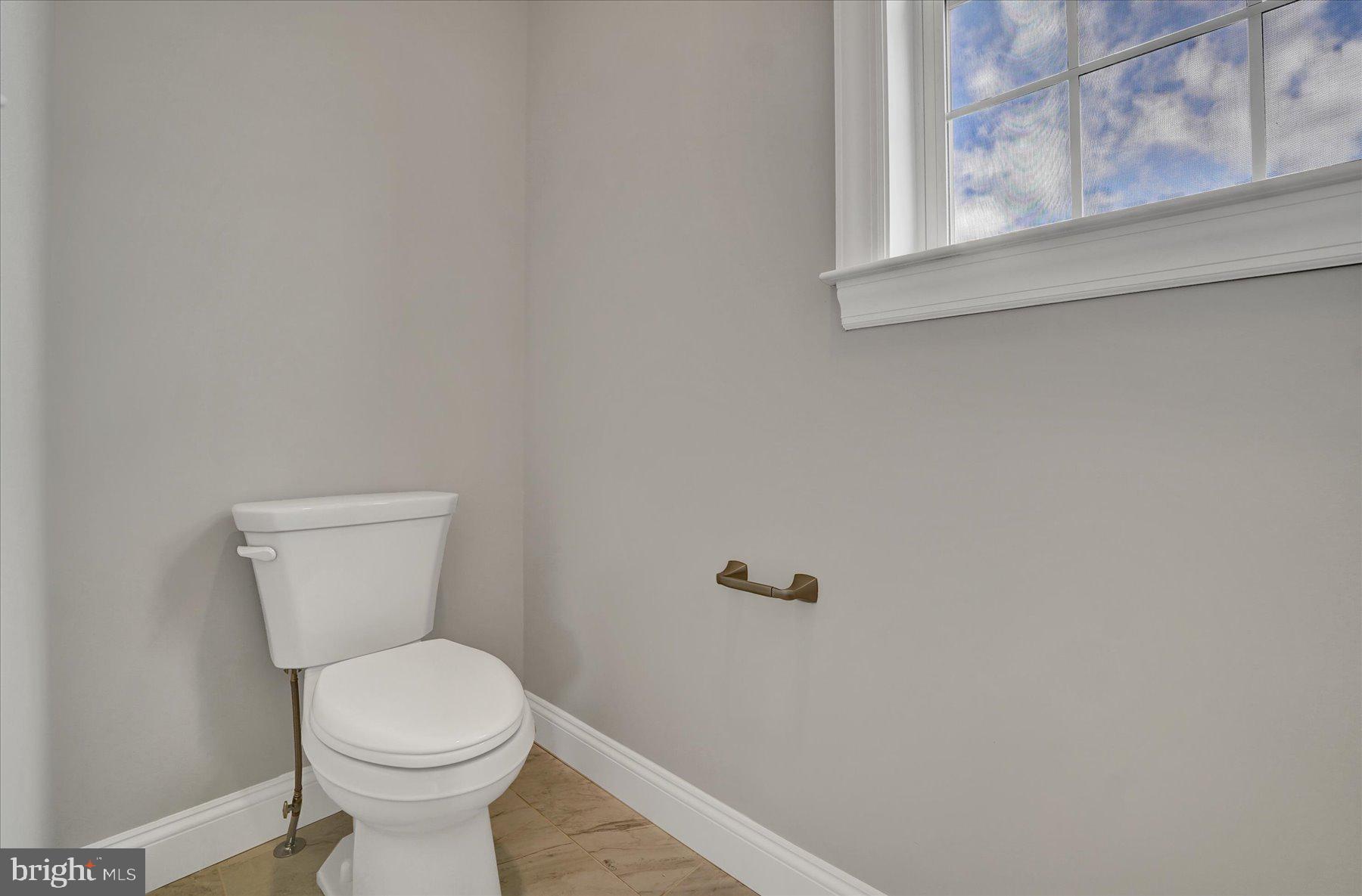 LAUREL HILLS - Residential