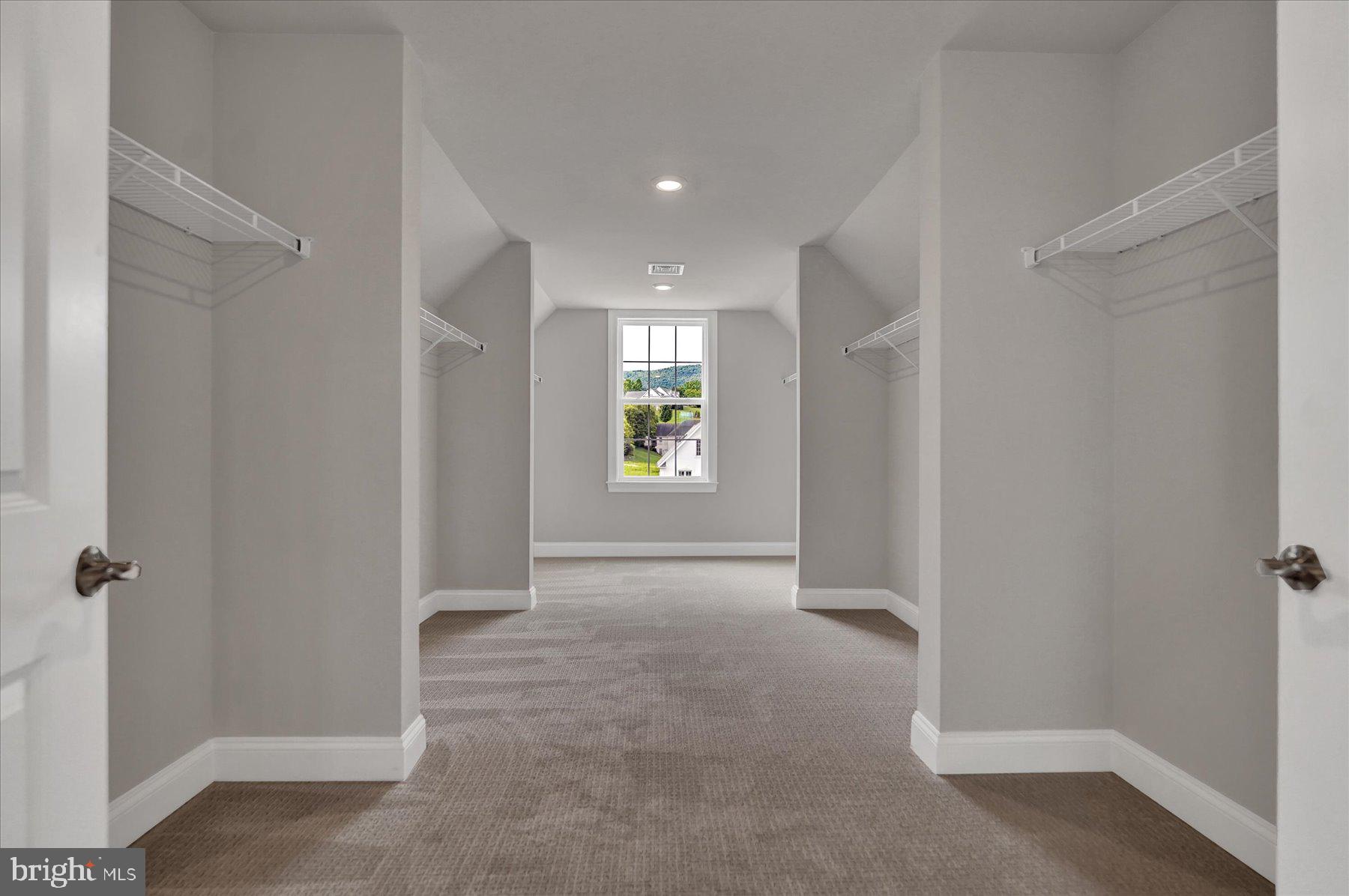 LAUREL HILLS - Residential