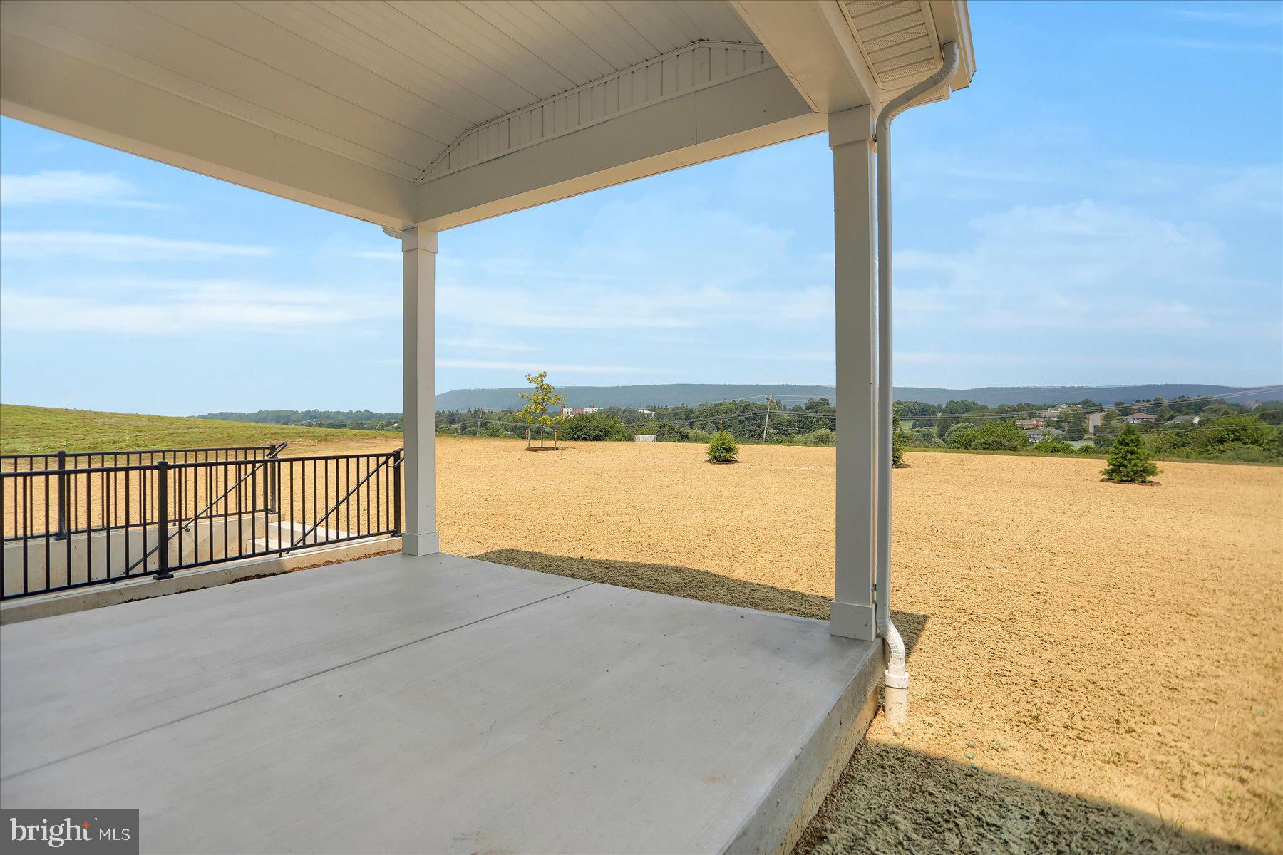 LAUREL HILLS - Residential