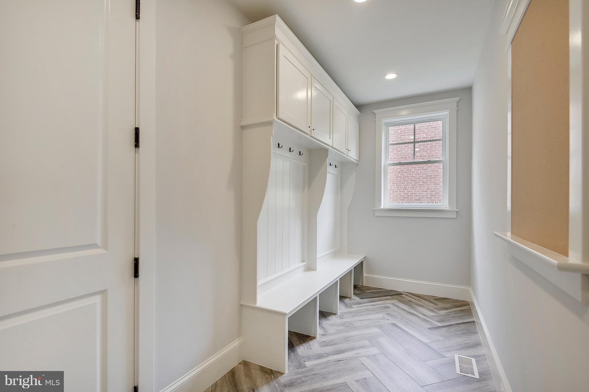 ALTA VISTA GARDENS - Residential