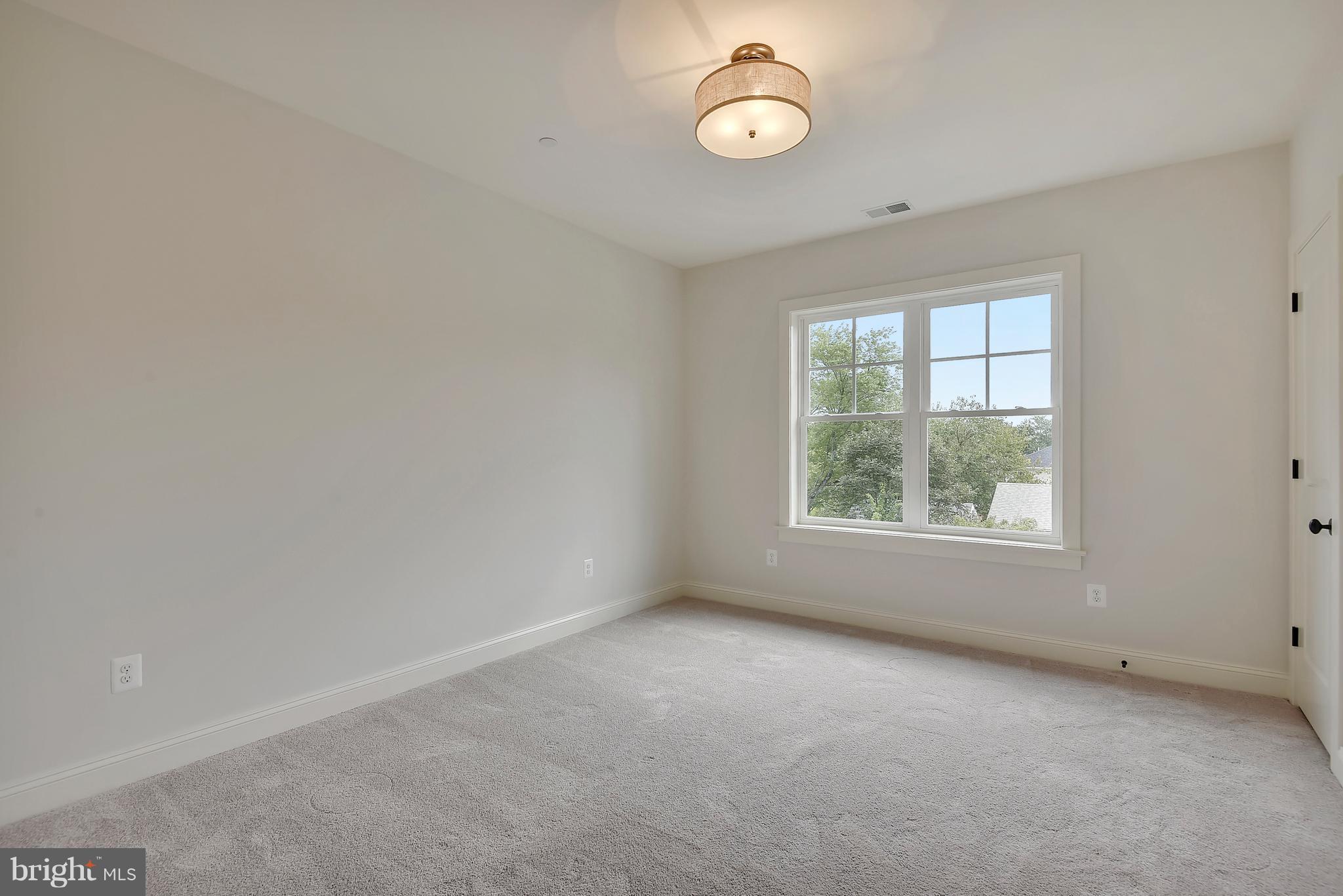 ALTA VISTA GARDENS - Residential