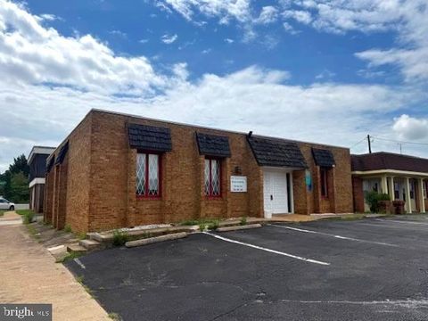 8701 DIGGES ROAD MANASSAS VA 20110