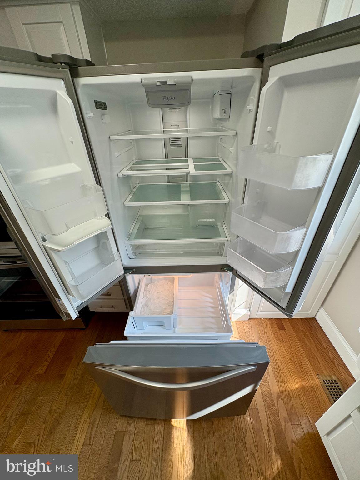 D EVEREUX WEST - Residential