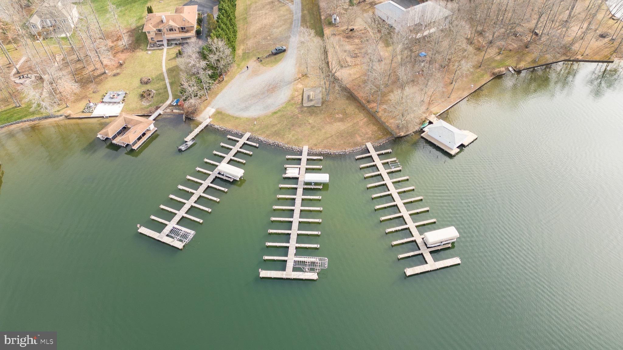 CUCKOOS NEST - Residential