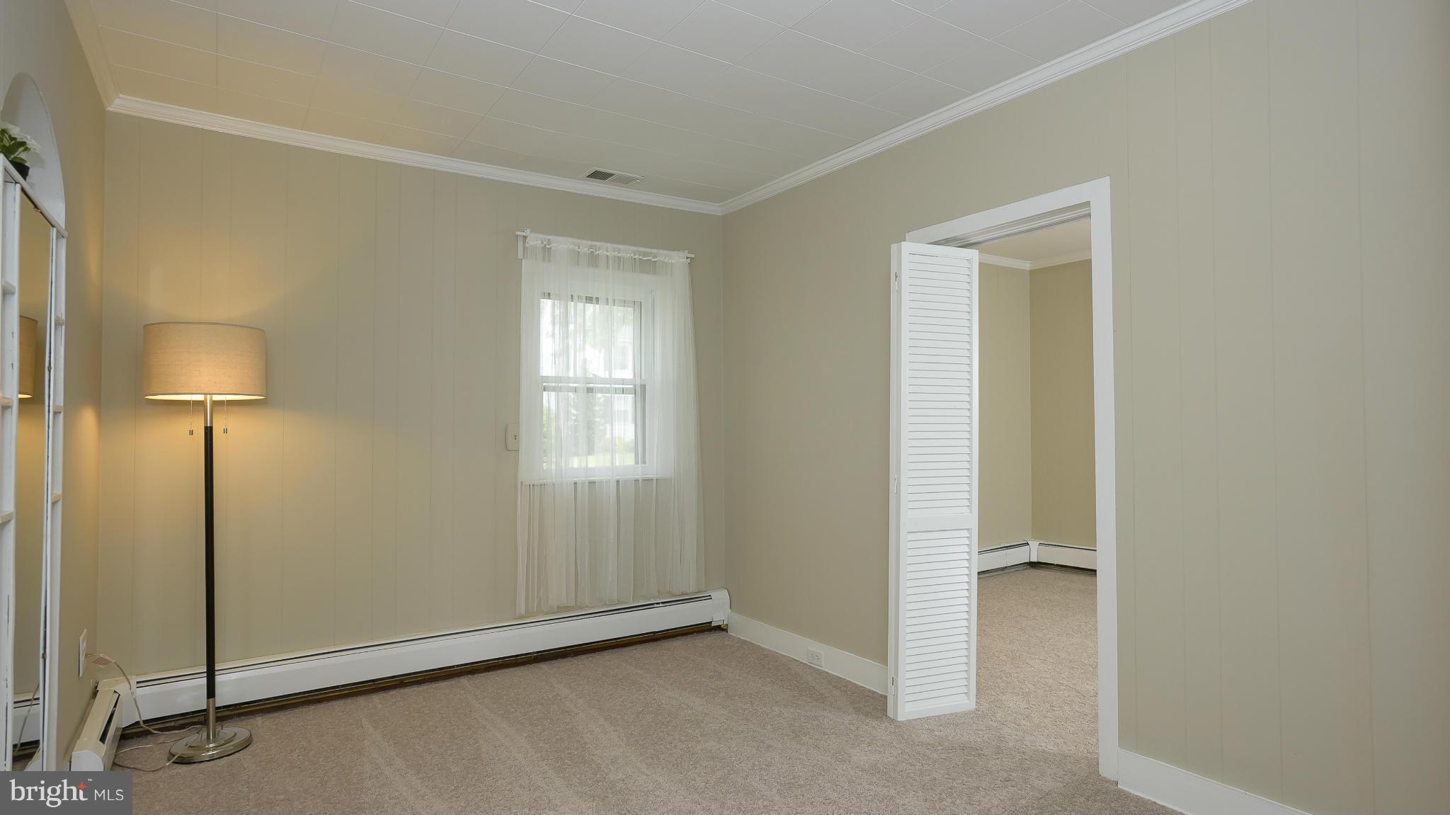 ROLAND TERRACE - Residential