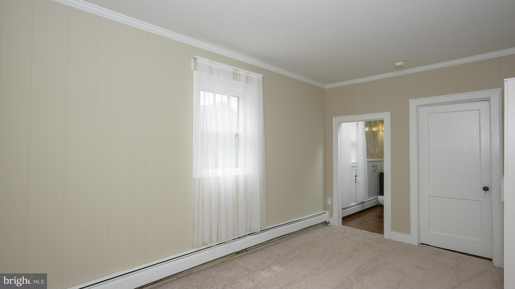 ROLAND TERRACE - Residential