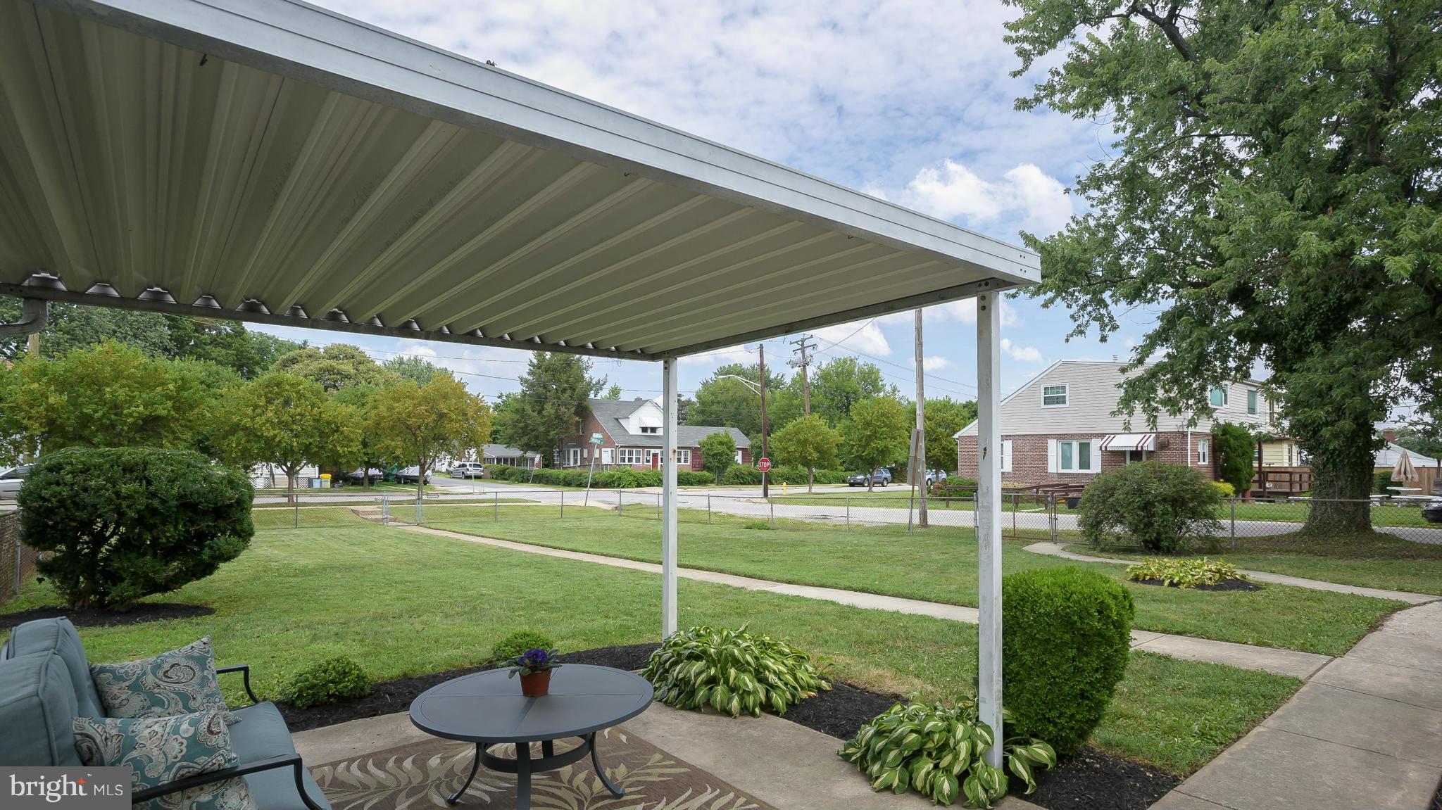 ROLAND TERRACE - Residential