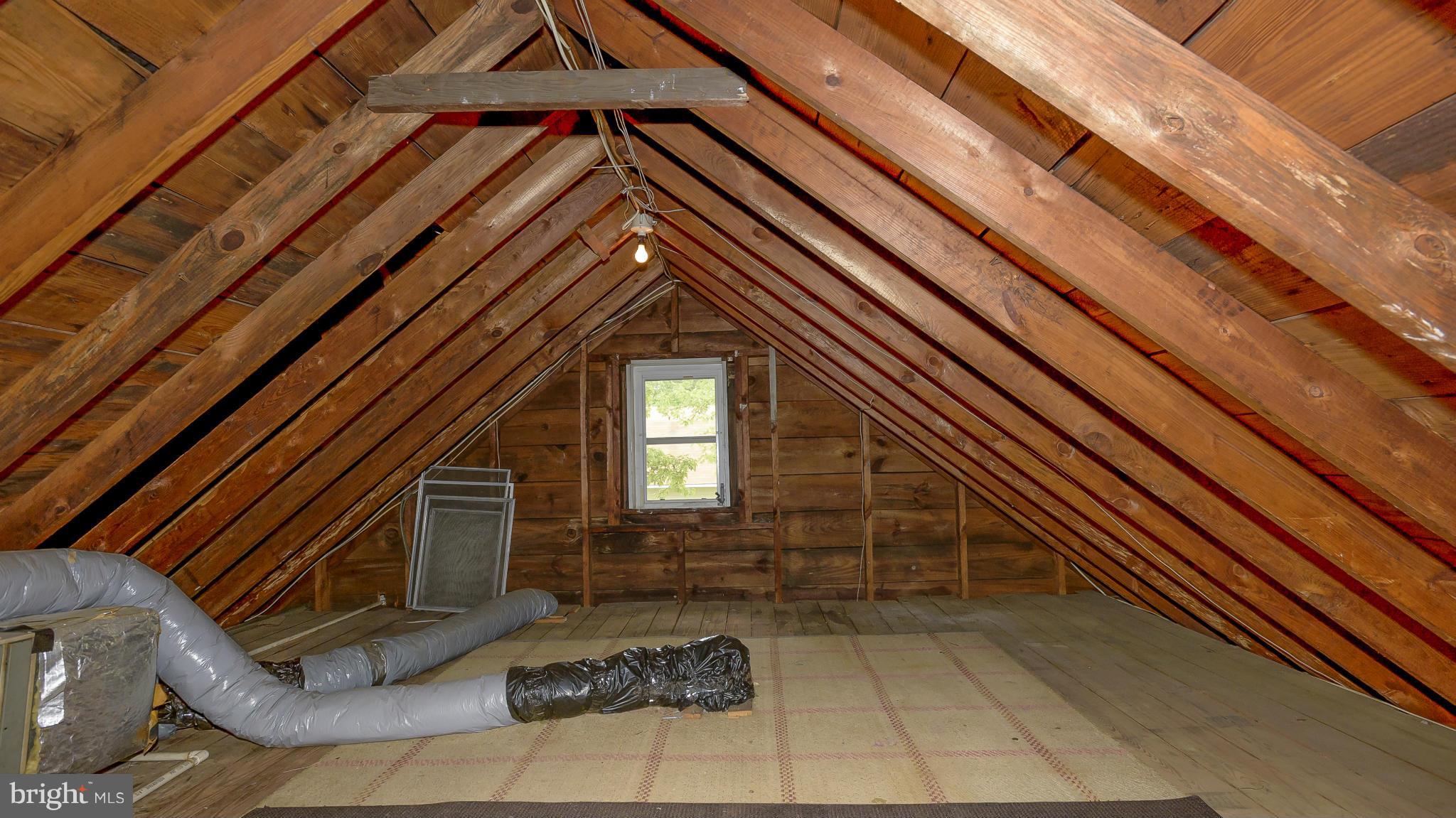 ROLAND TERRACE - Residential