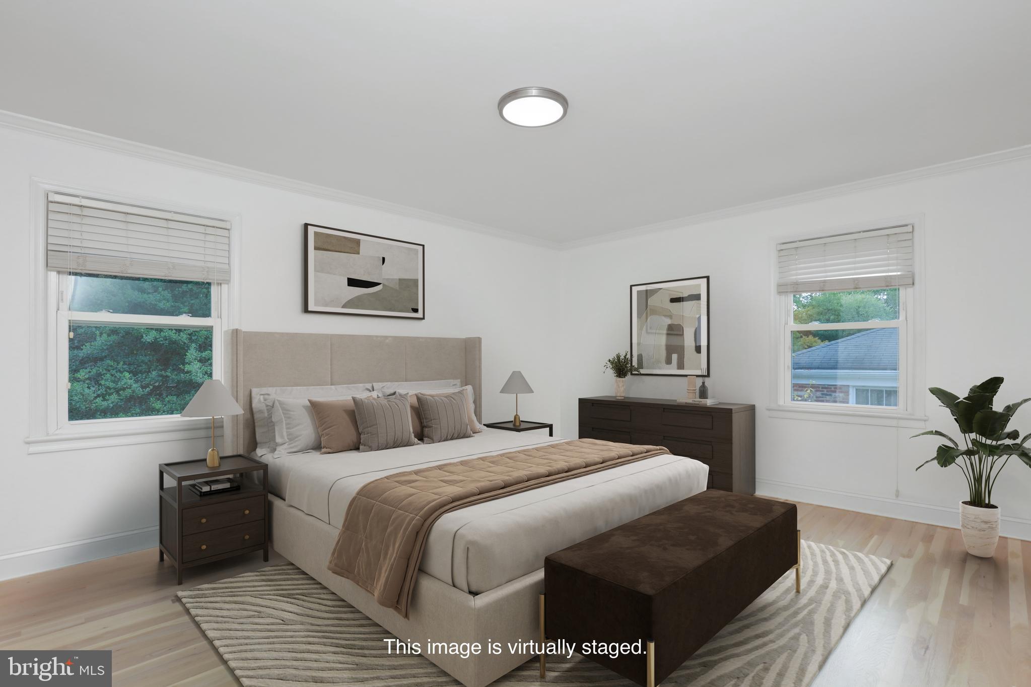 GOLF CLUB MANOR - Residential Lease