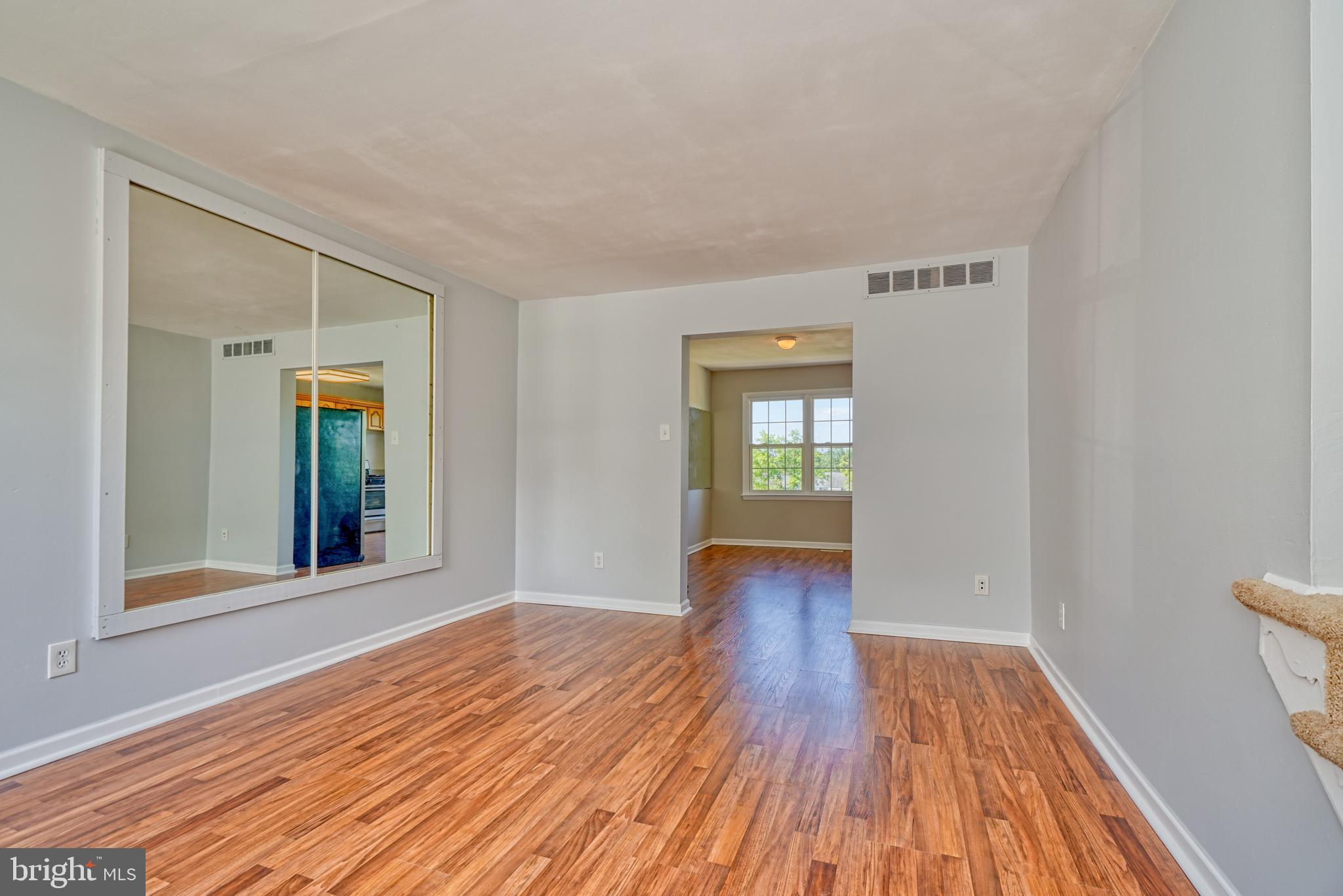 BELMONT - Residential