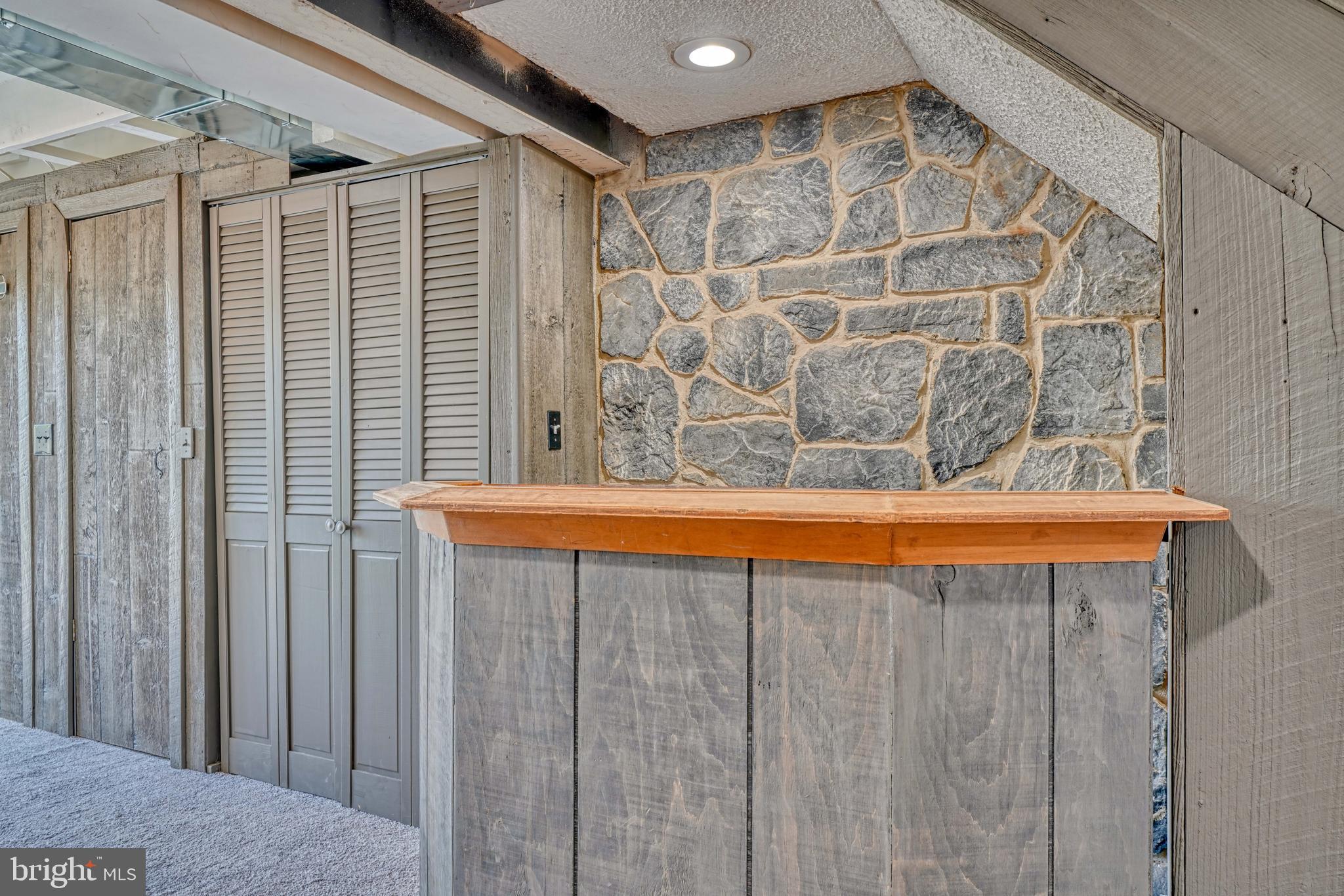 BELMONT - Residential