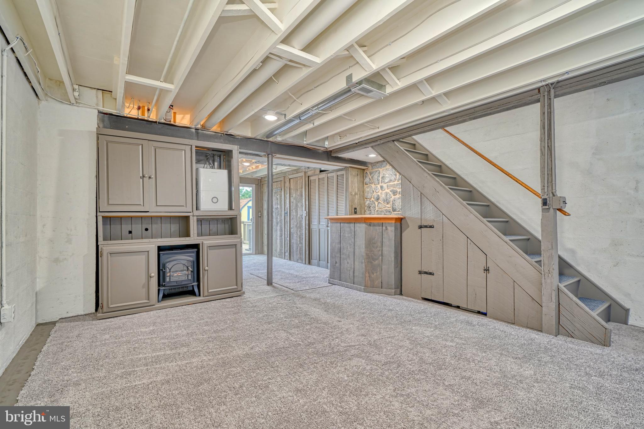 BELMONT - Residential