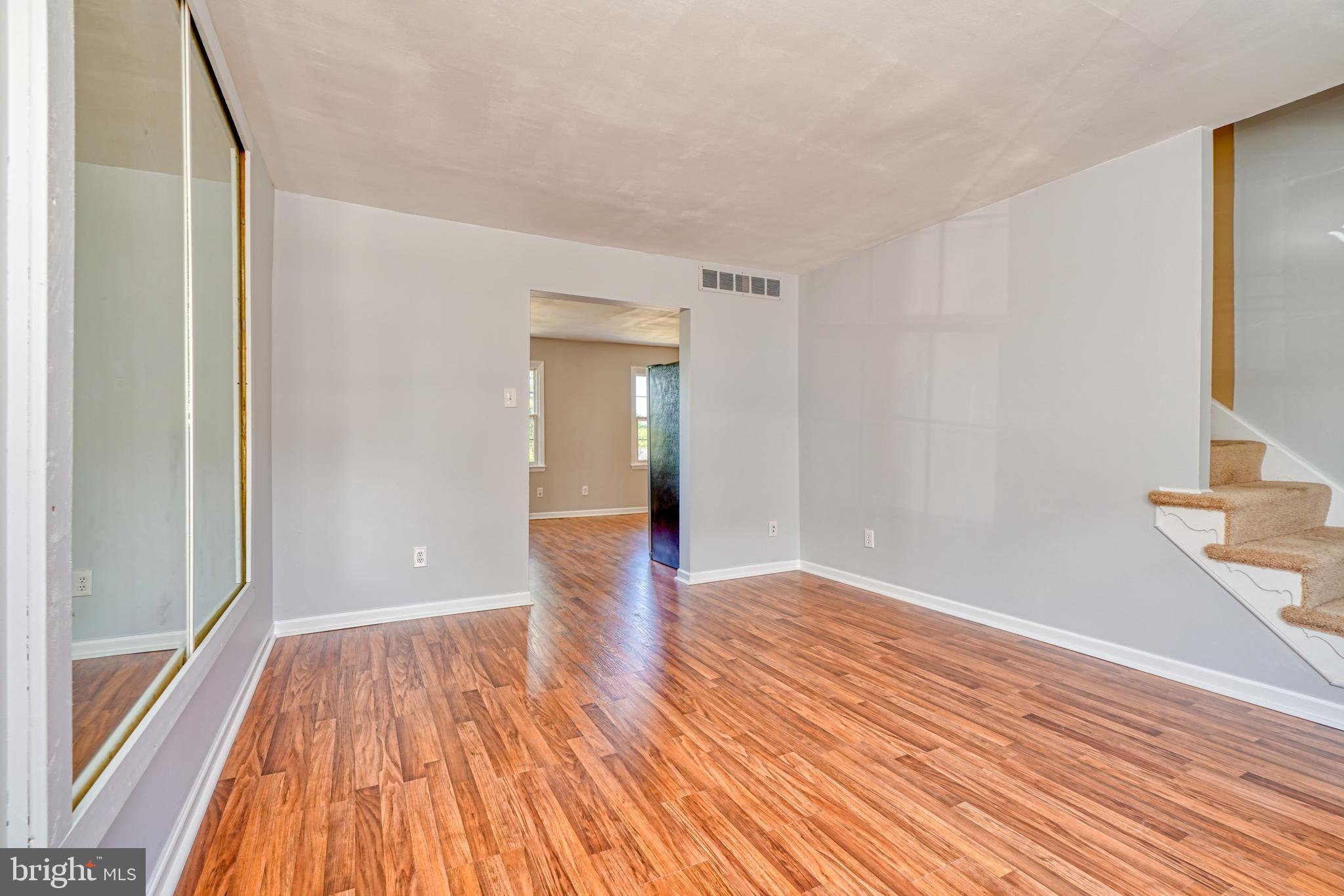 BELMONT - Residential