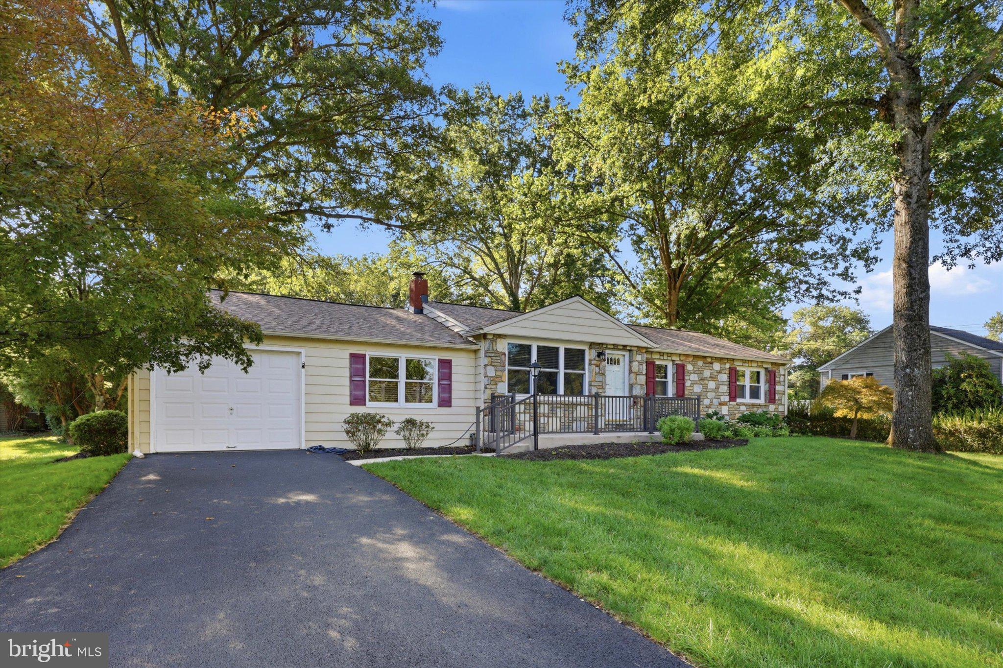 320 RICHARDSON ROAD