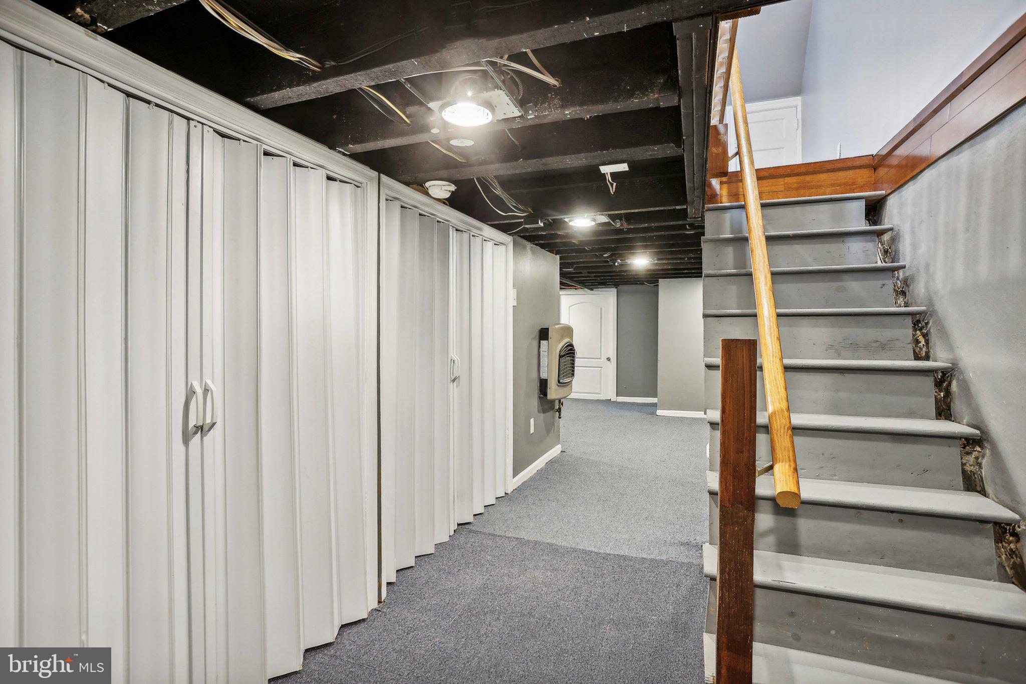 COBBS CREEK - Residential