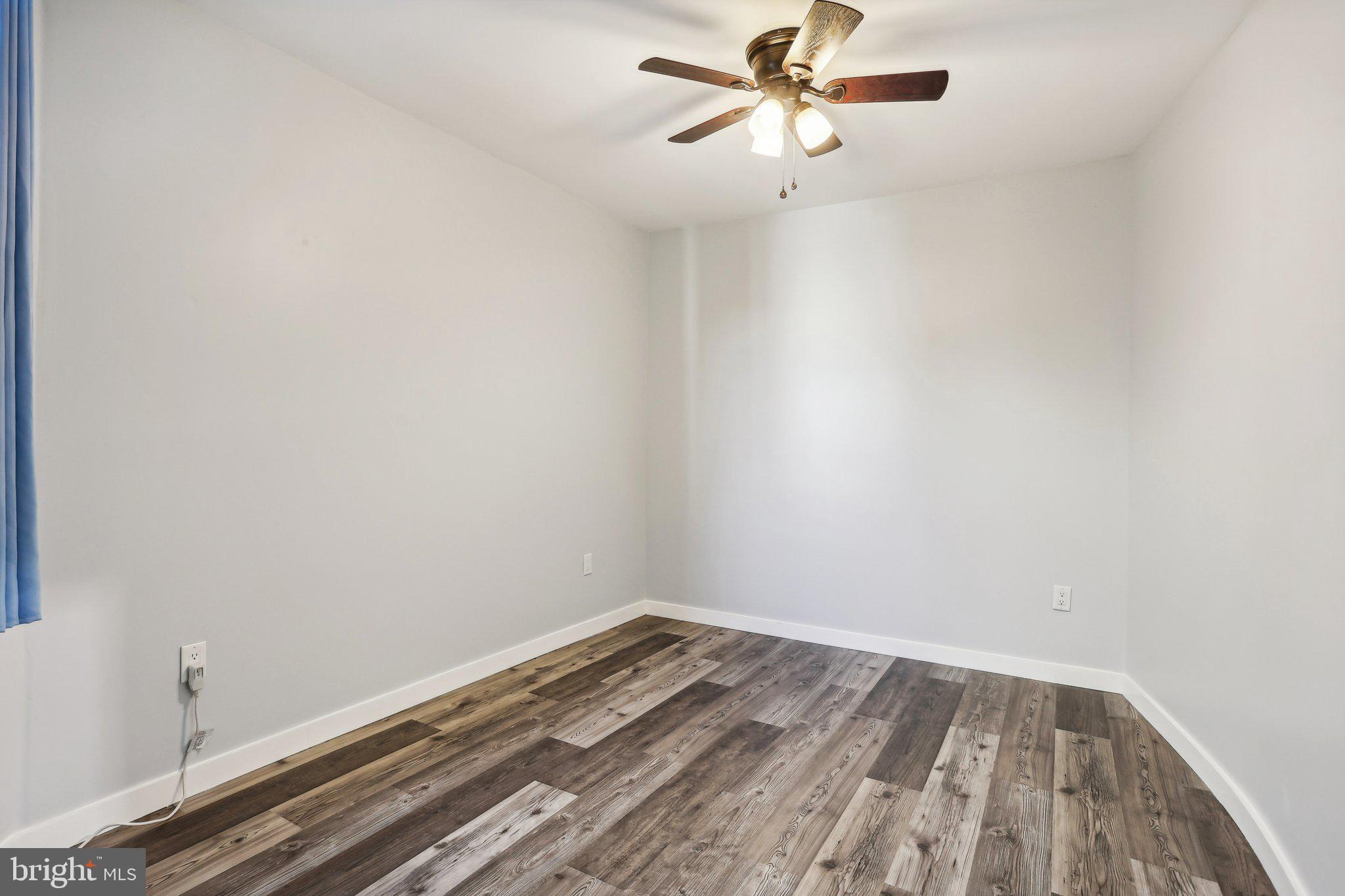 COBBS CREEK - Residential