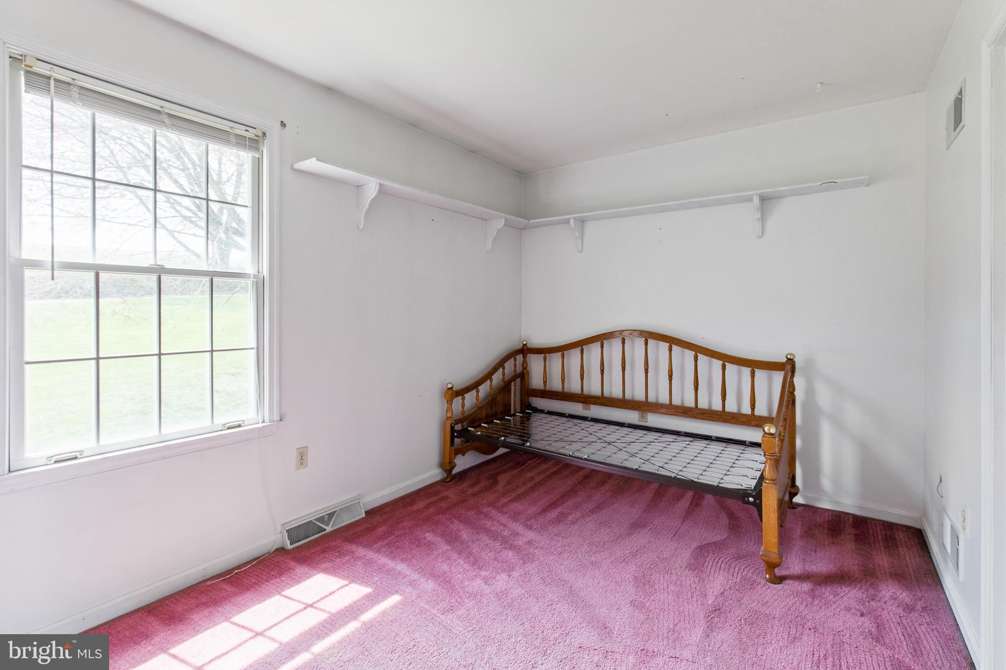 WALNUT TERRACE - Residential