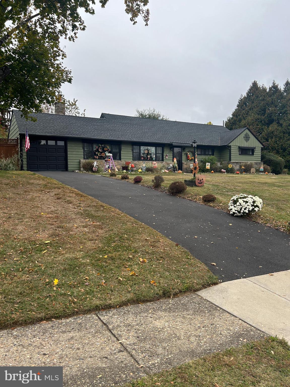 CROSSWICKS - Residential