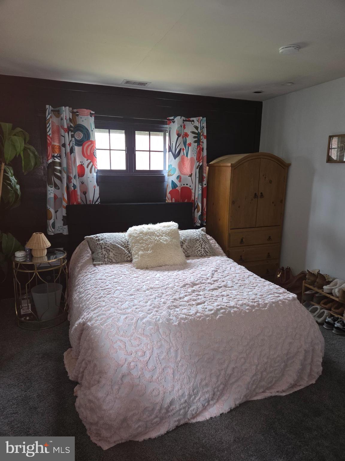 CROSSWICKS - Residential