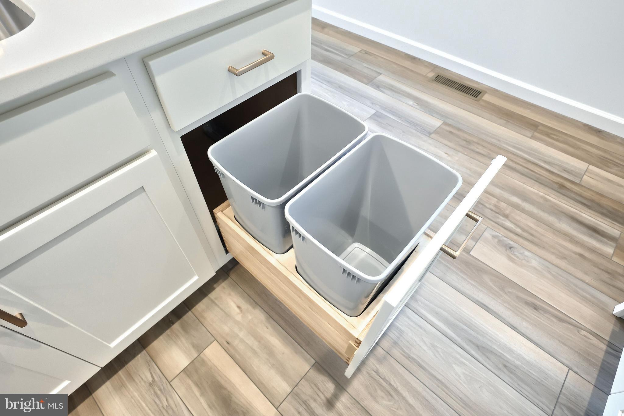 SUMMIT RIDGE - Residential