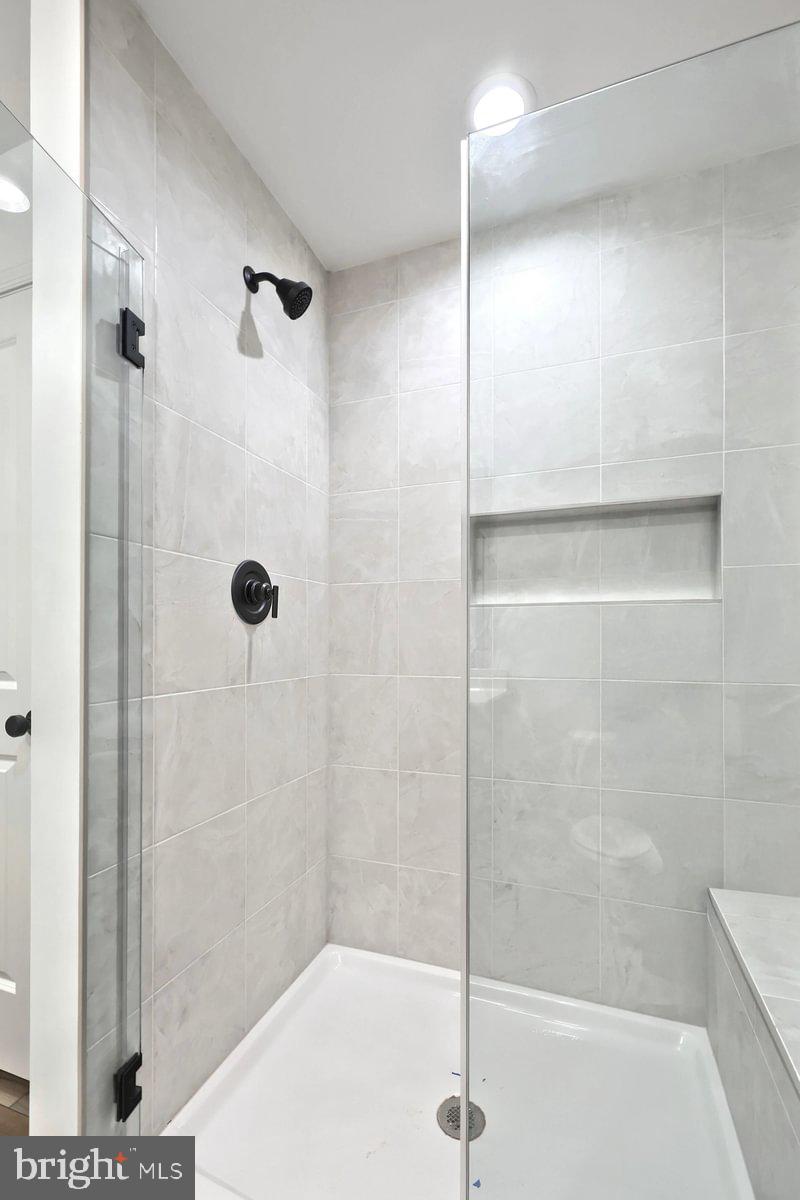 SUMMIT RIDGE - Residential