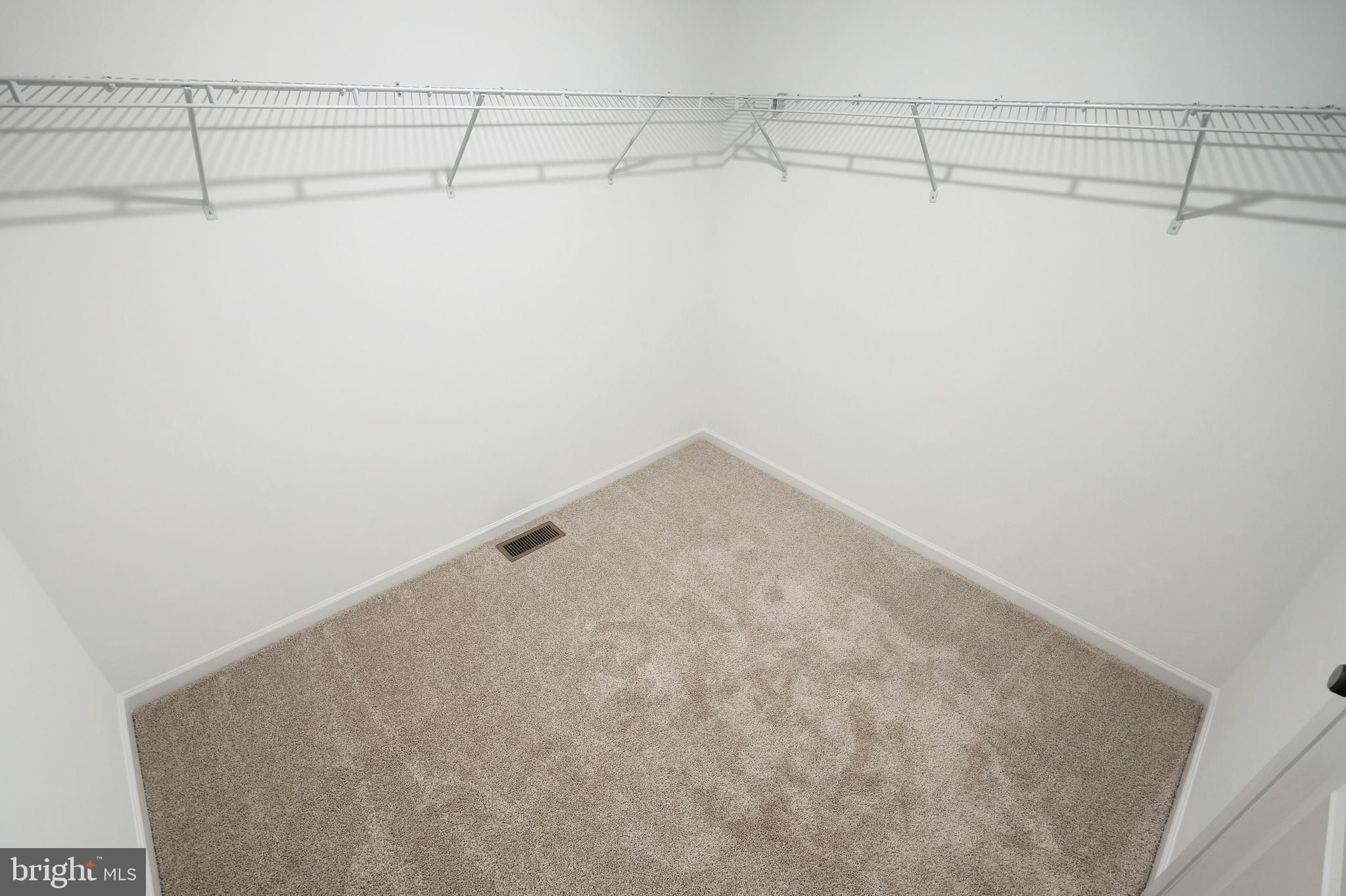 SUMMIT RIDGE - Residential