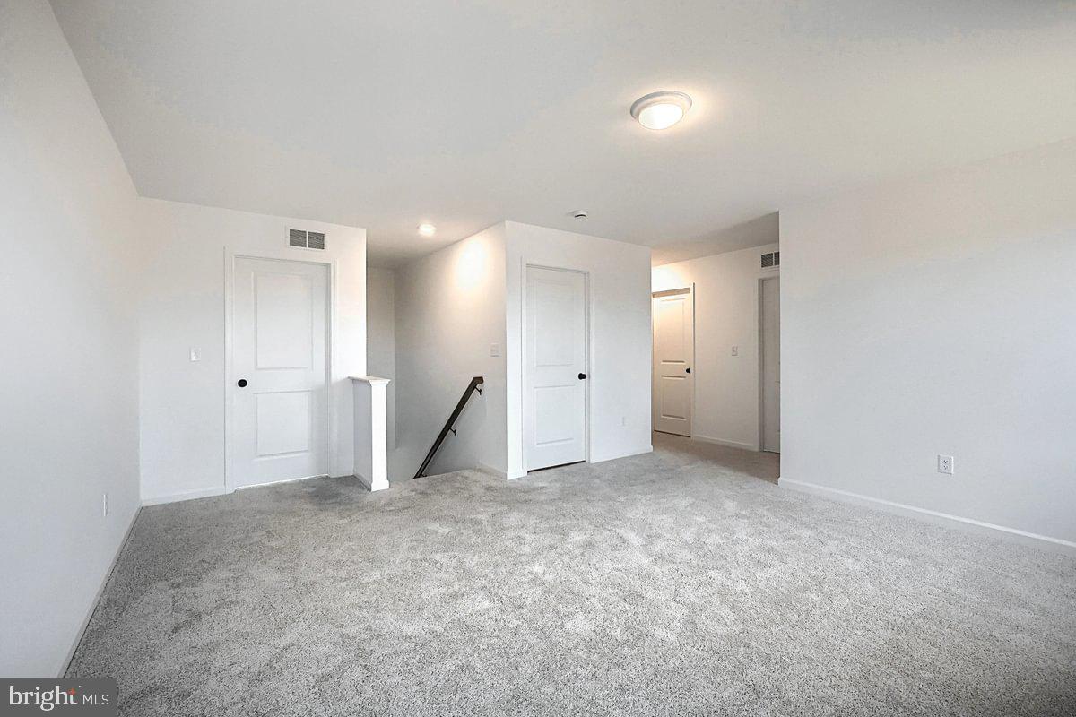 SUMMIT RIDGE - Residential