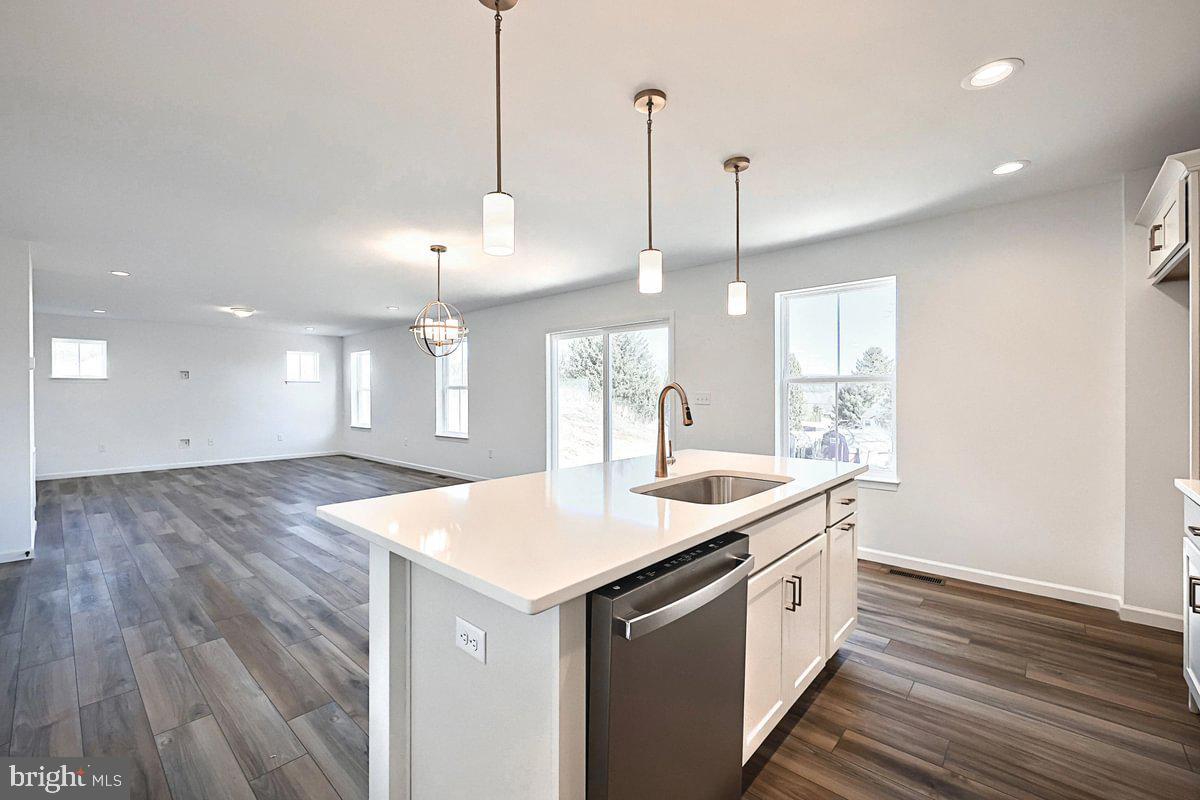 SUMMIT RIDGE - Residential