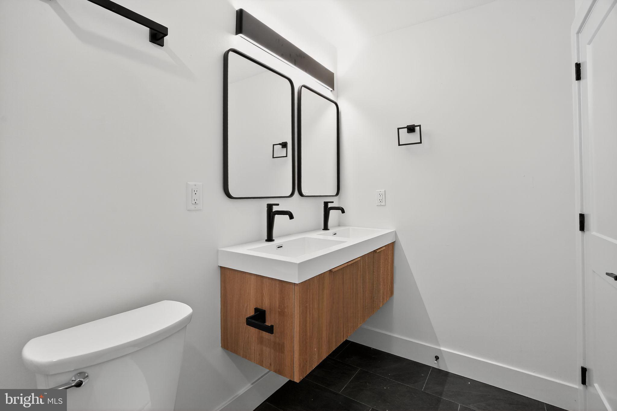 GERMANTOWN (EAST) - Residential