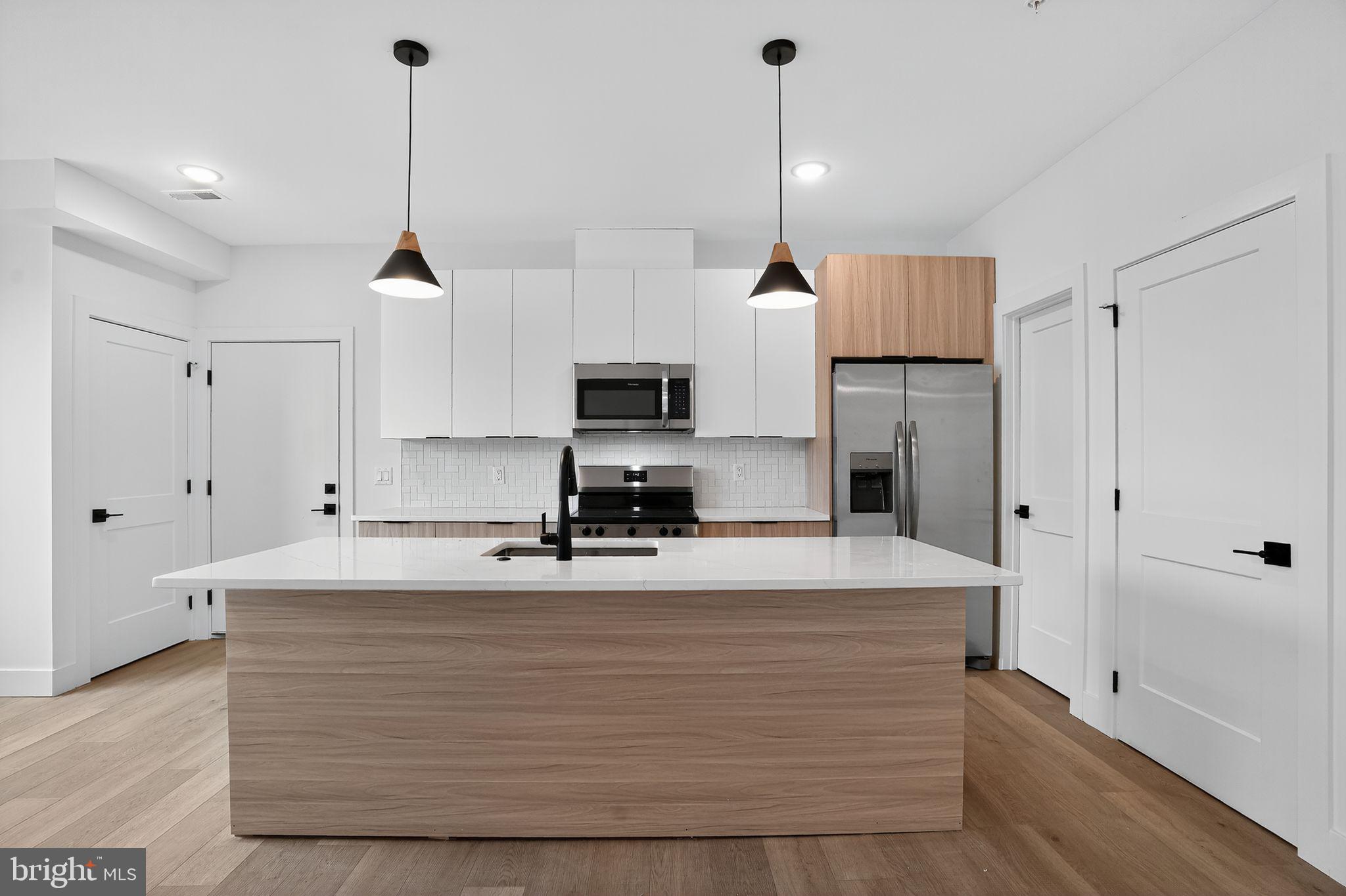 GERMANTOWN (EAST) - Residential