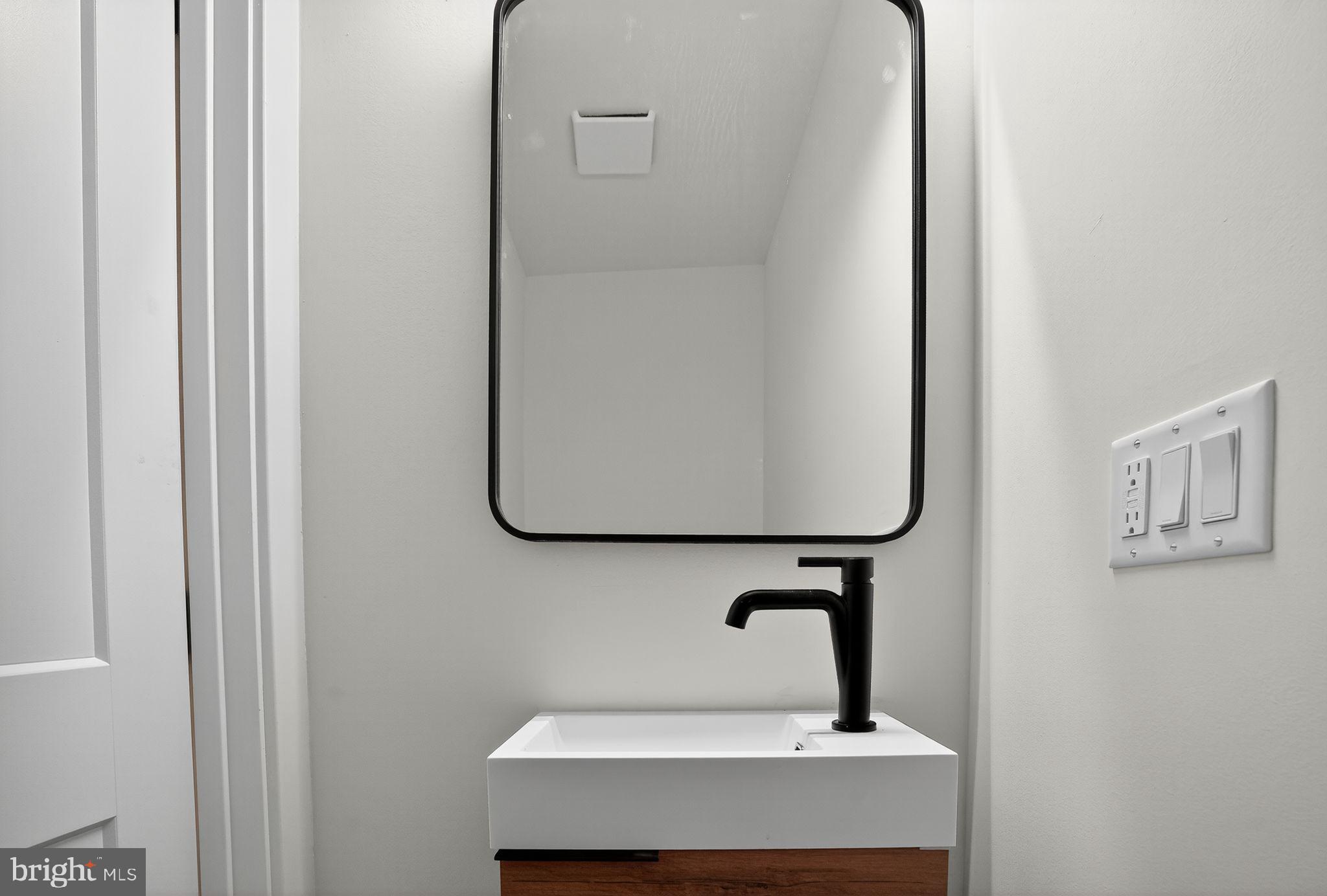 GERMANTOWN (EAST) - Residential