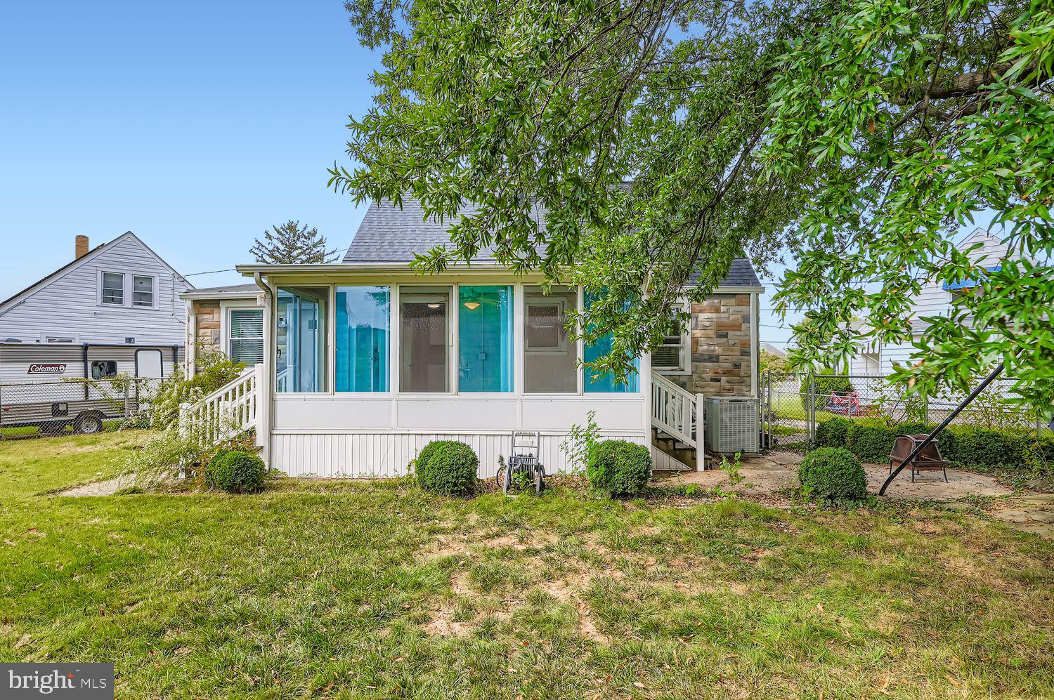 BROOKLYN PARK - Residential