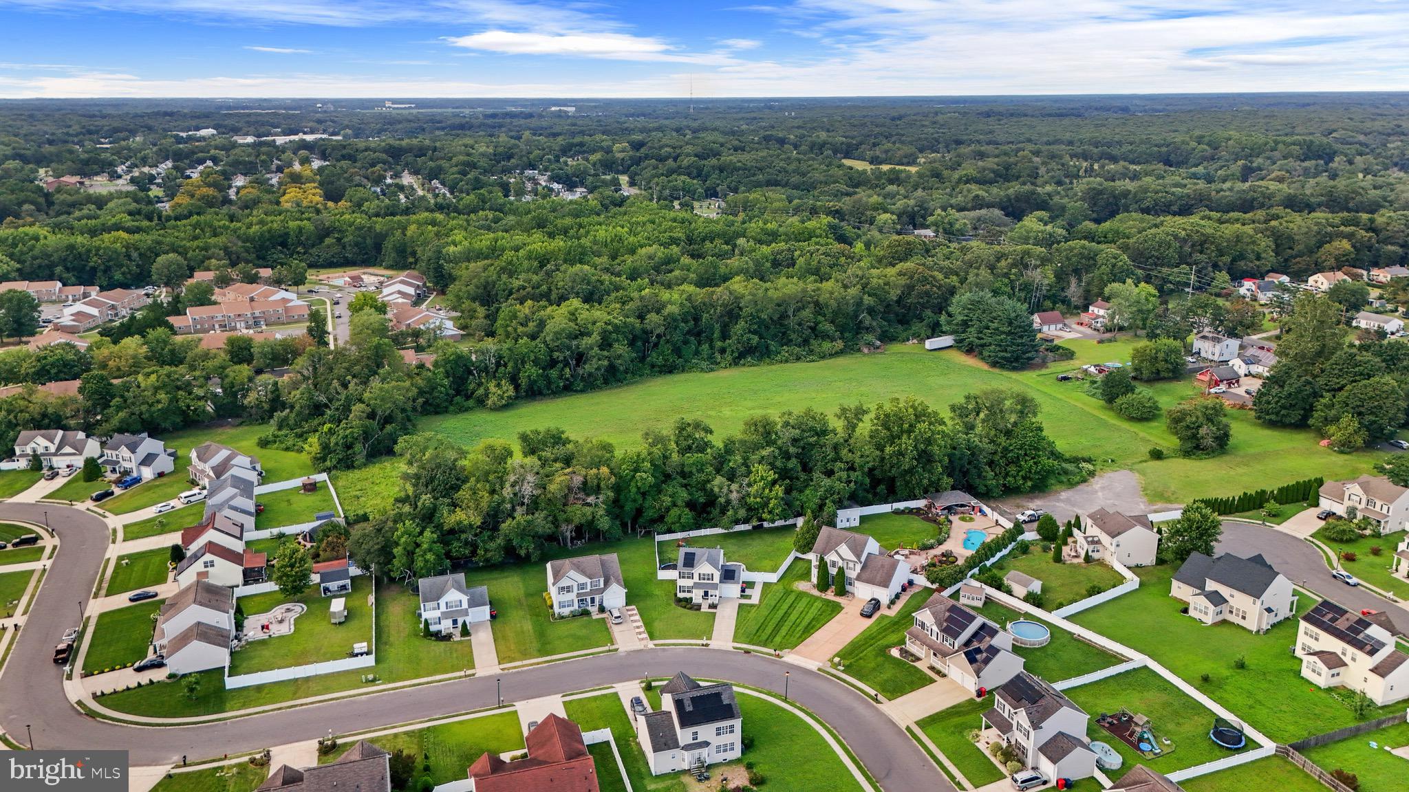 27 TWIN OAKS DRIVE