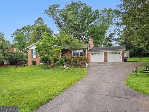 6320 LEE HIGHWAY ACCESS DRIVE WARRENTON VA 20187