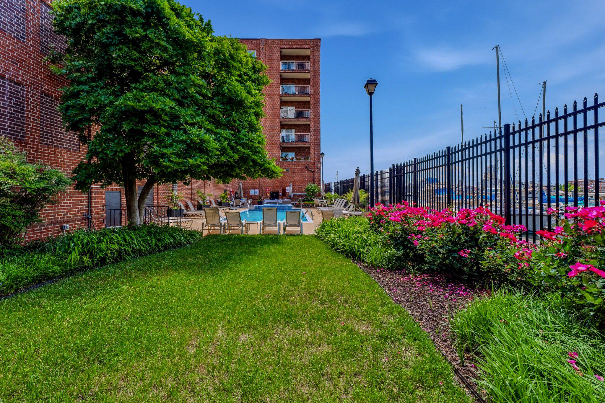 FELLS POINT HISTORIC DISTRICT - Residential